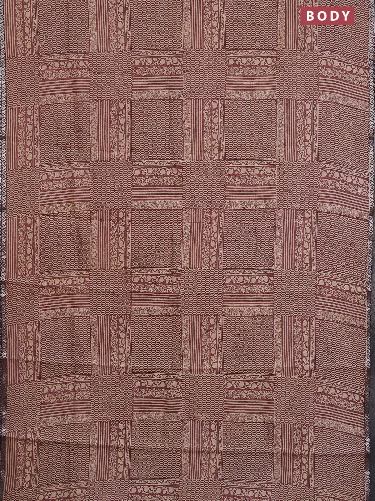 Chanderi silk cotton saree maroon and cream with allover prints and small zari woven border - Image 2