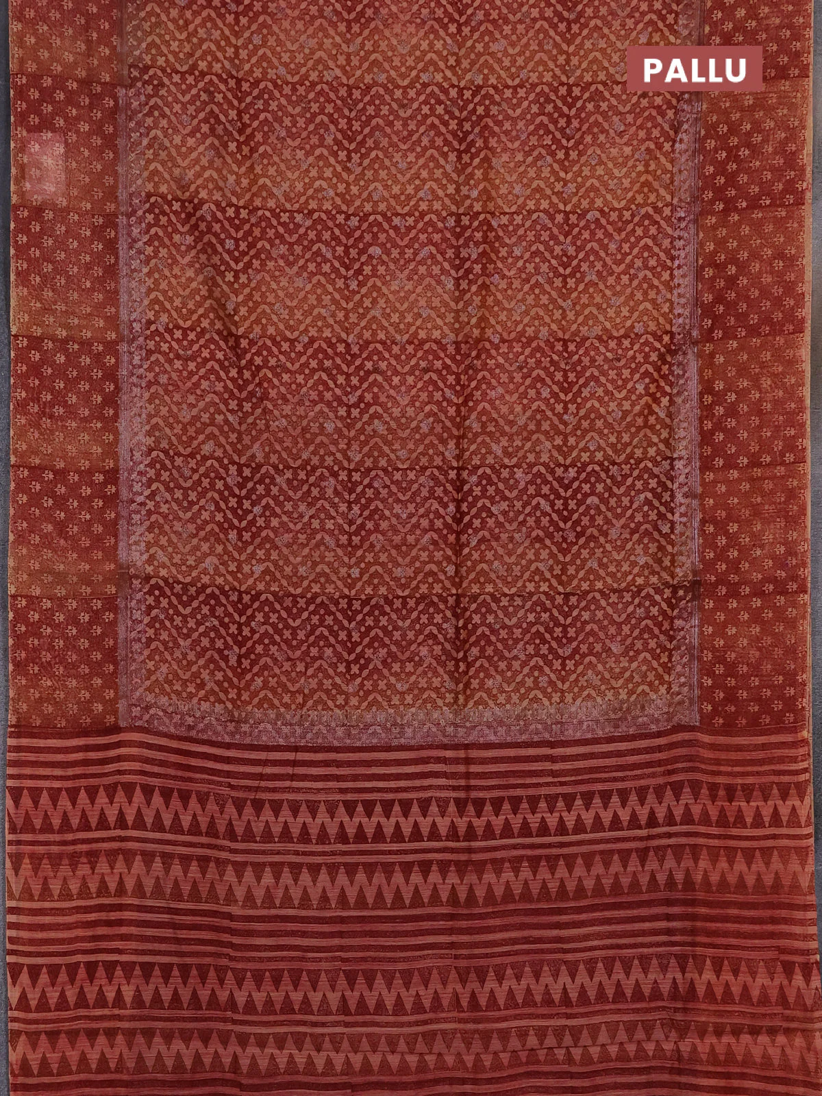 Chanderi silk cotton saree maroon with allover prints & woven buttas and banarasi style border - Image 3