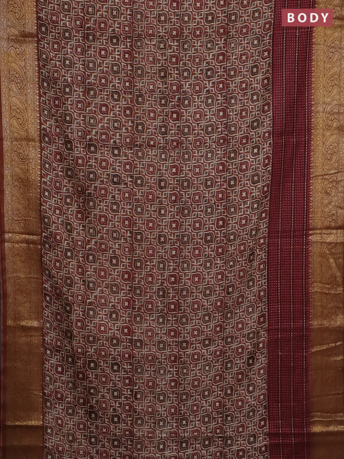 Chanderi silk cotton saree wine shade and brown with allover geometric prints and kantha stich work border - Image 2