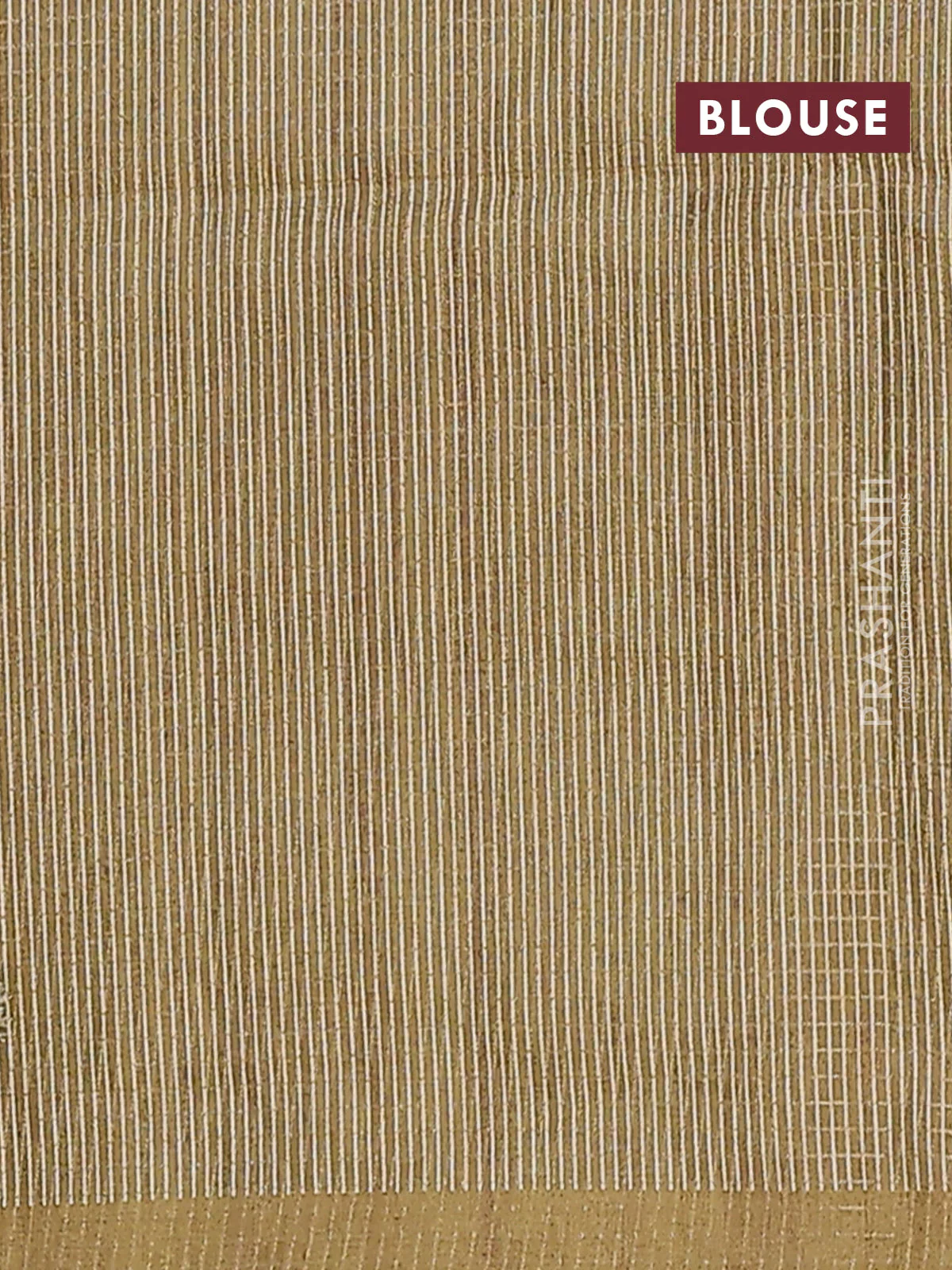 Chappa saree pastel peach and mehendi green with allover zari checked pattern and temple design border - Image 4