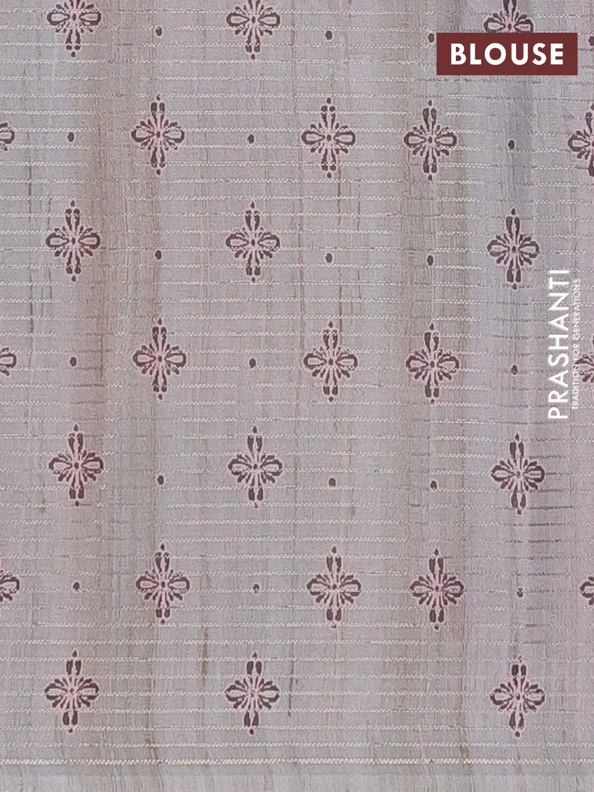 Chappa saree peach pink and grey with allover small zari checked pattern & butta prints and printed border - Image 4