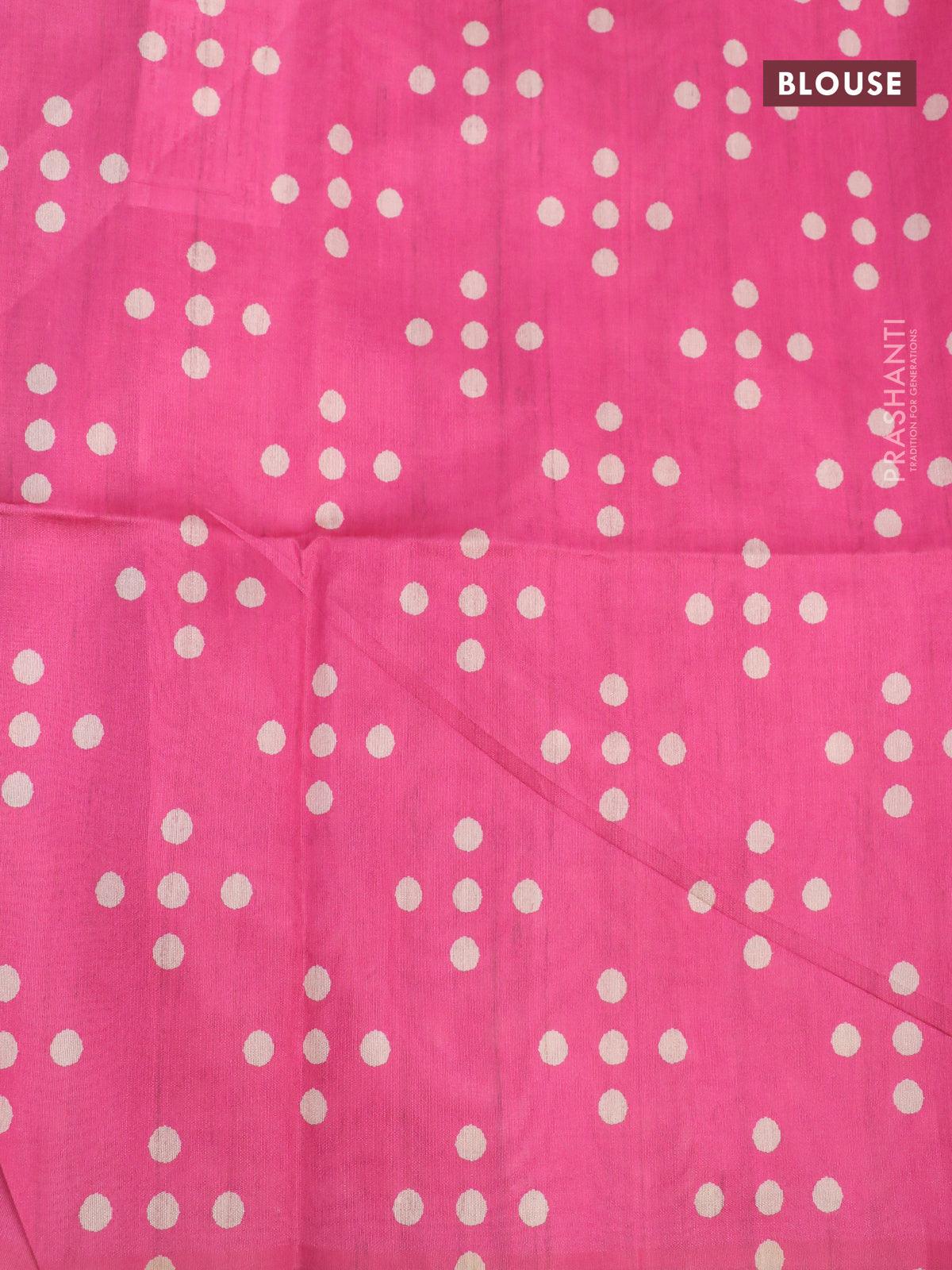Chappa saree pink and beige with plain body and madhubani printed border - Image 7