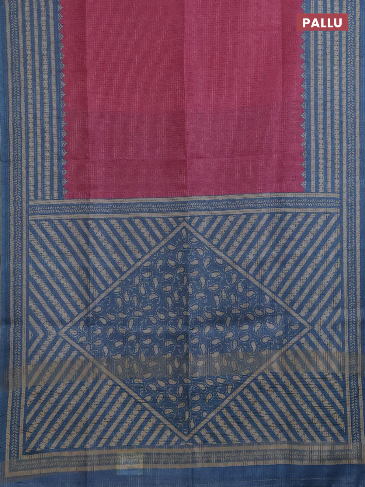 Chappa saree pink and cs blue with allover small zari checked pattern and printed border - Image 3