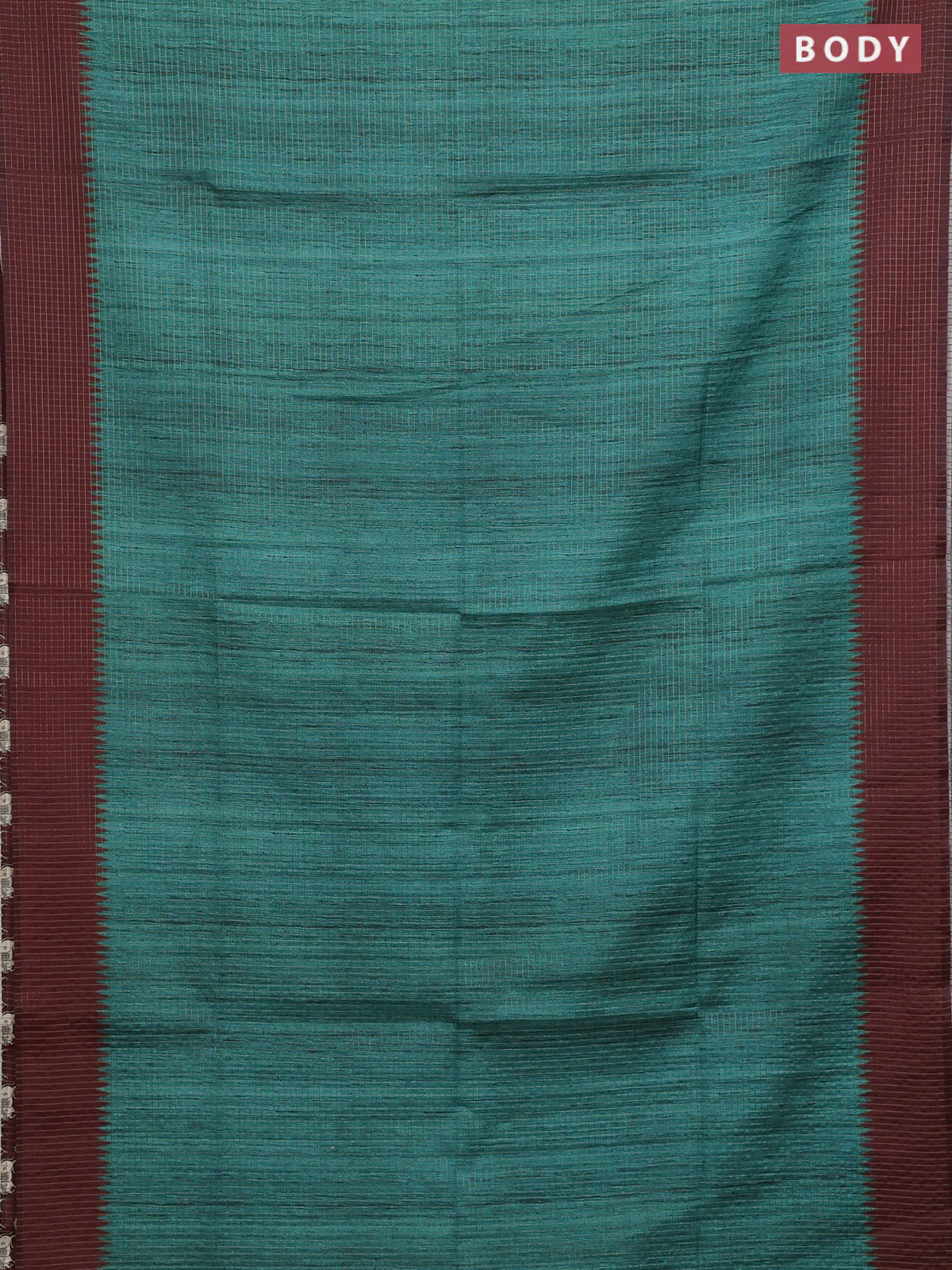 Chappa saree teal green and deep maroon with allover zari checked pattern and printed pallu - Image 2