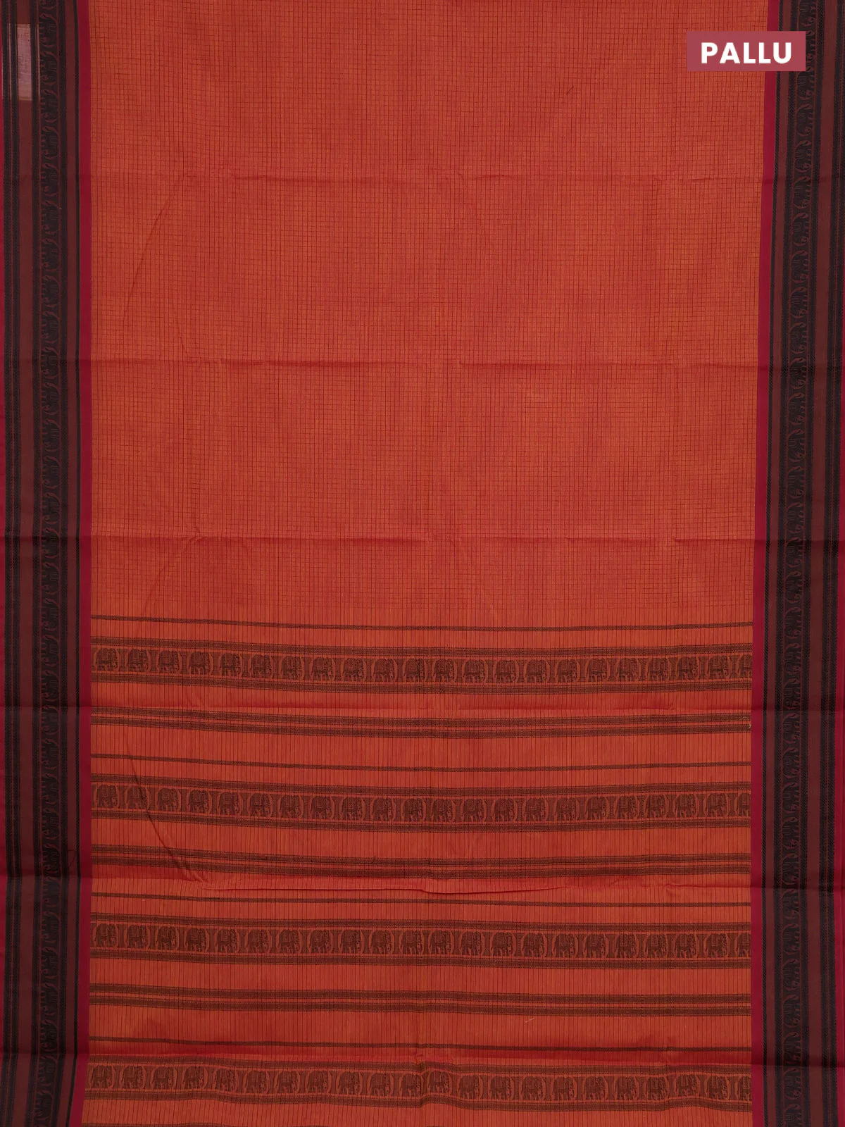 Chettinad cotton saree dual shade of pink and maroon with allover checked pattern and thread woven border - Image 3