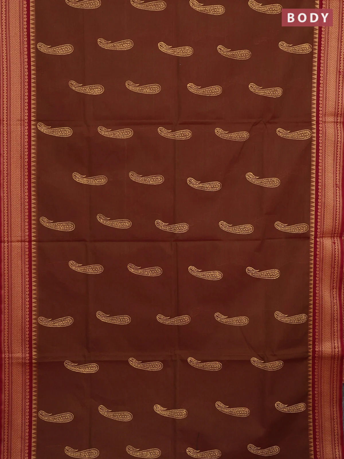 Chettinad cotton saree manthulir green and maroon with paisley butta prints and thread woven border - Image 2