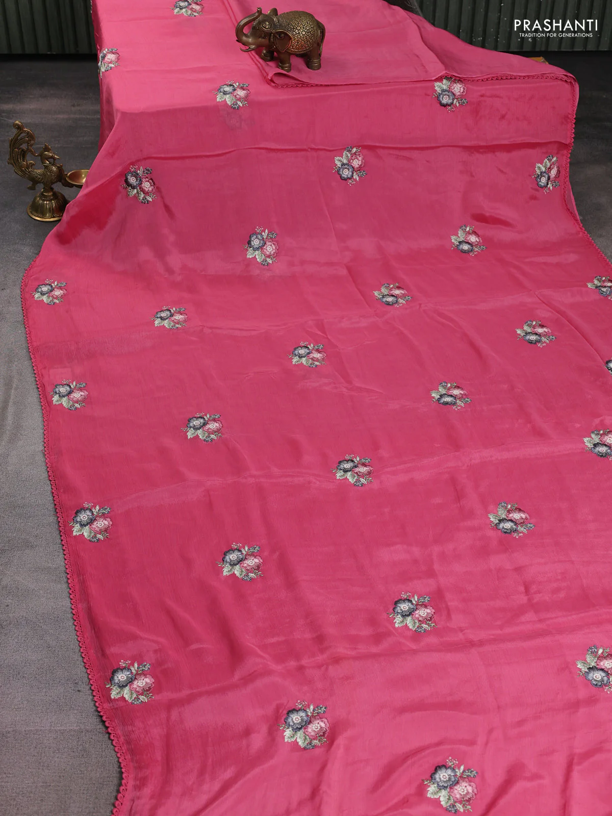 Chiffon silk saree pink with floral embroidery and lace work border - Image 2