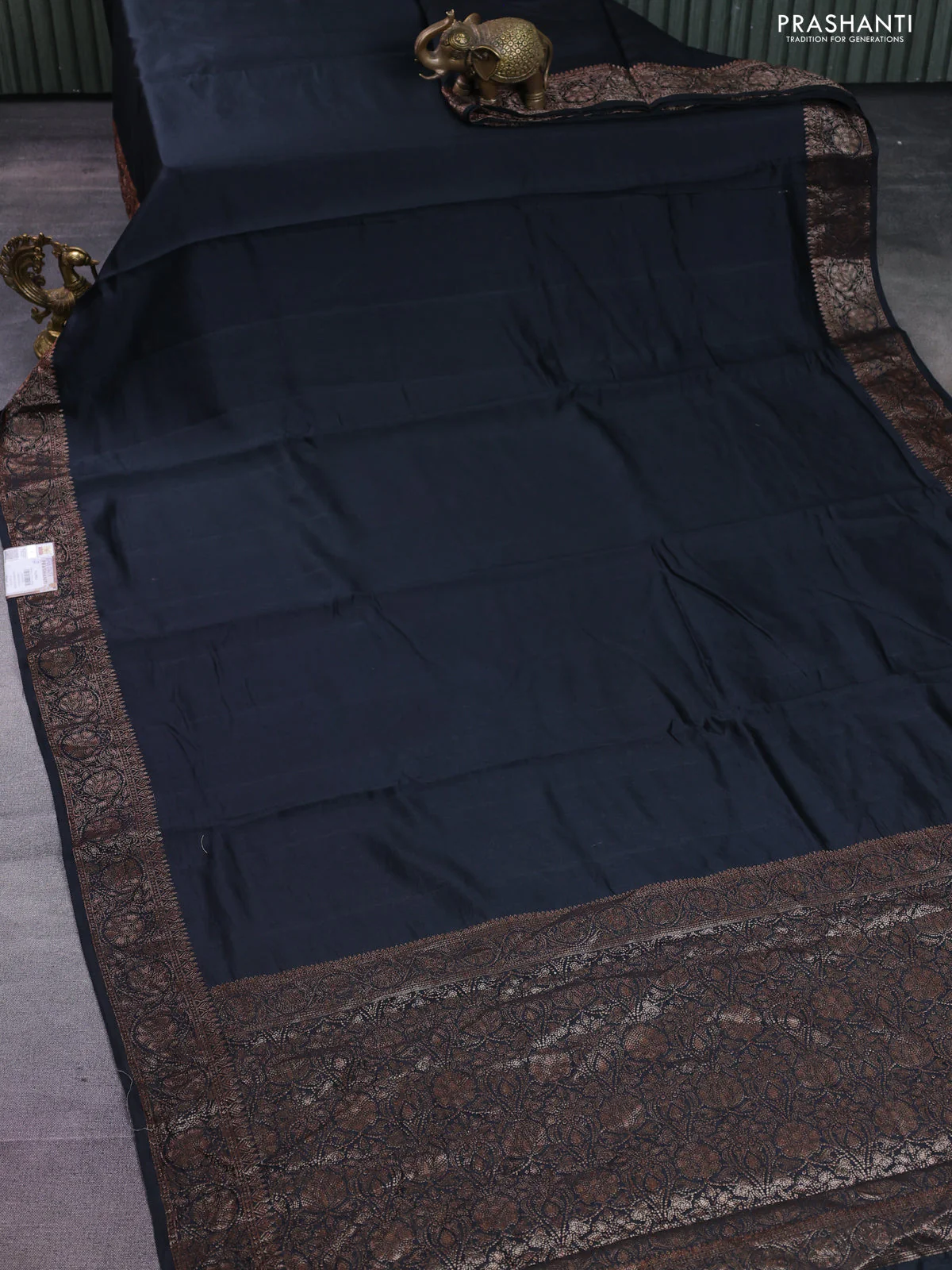 Chiniya silk saree black with plain body and woven border - Image 2