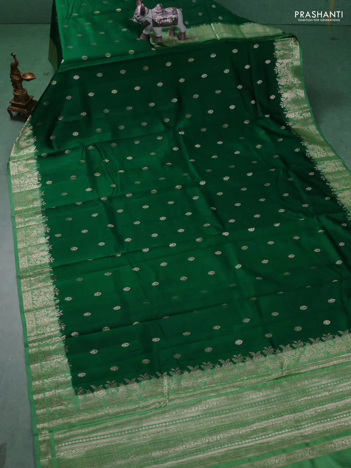 Chiniya silk saree green and light green with zari woven buttas and zari woven border - Image 2
