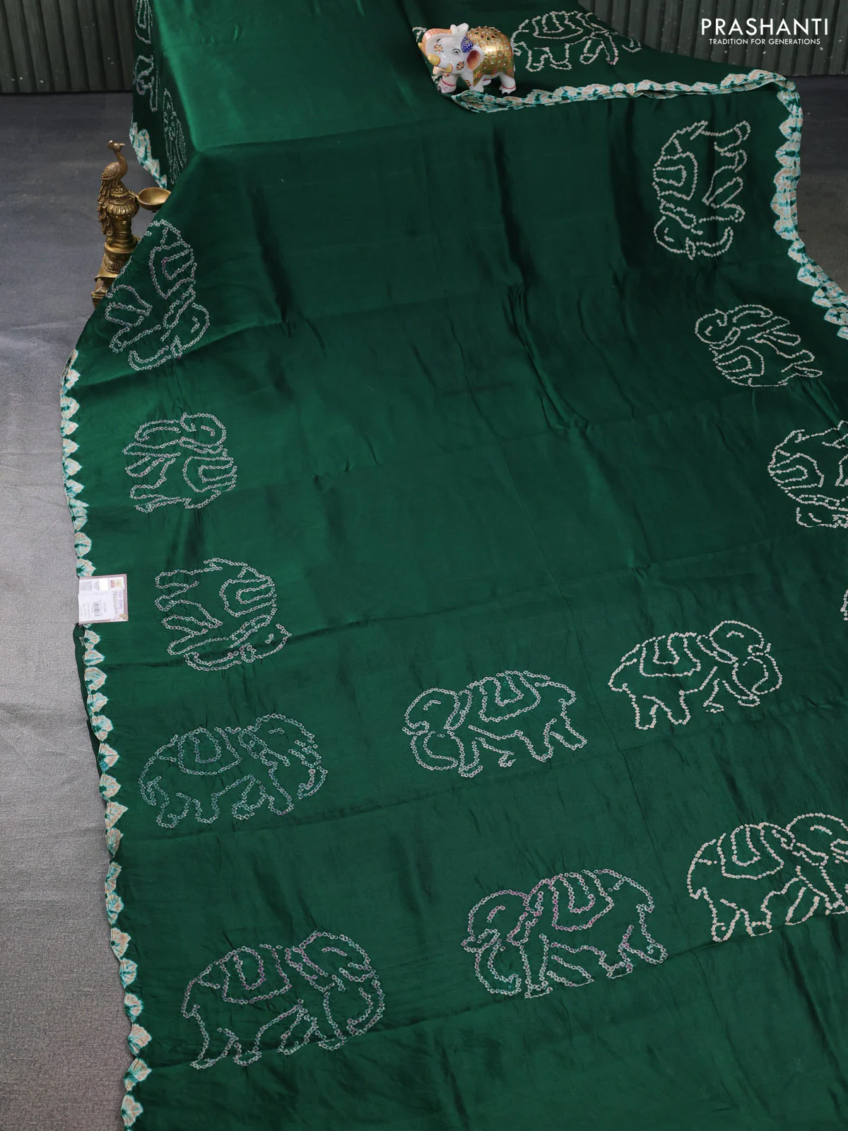 Chiniya silk saree green with allover bandhani prints - Image 2