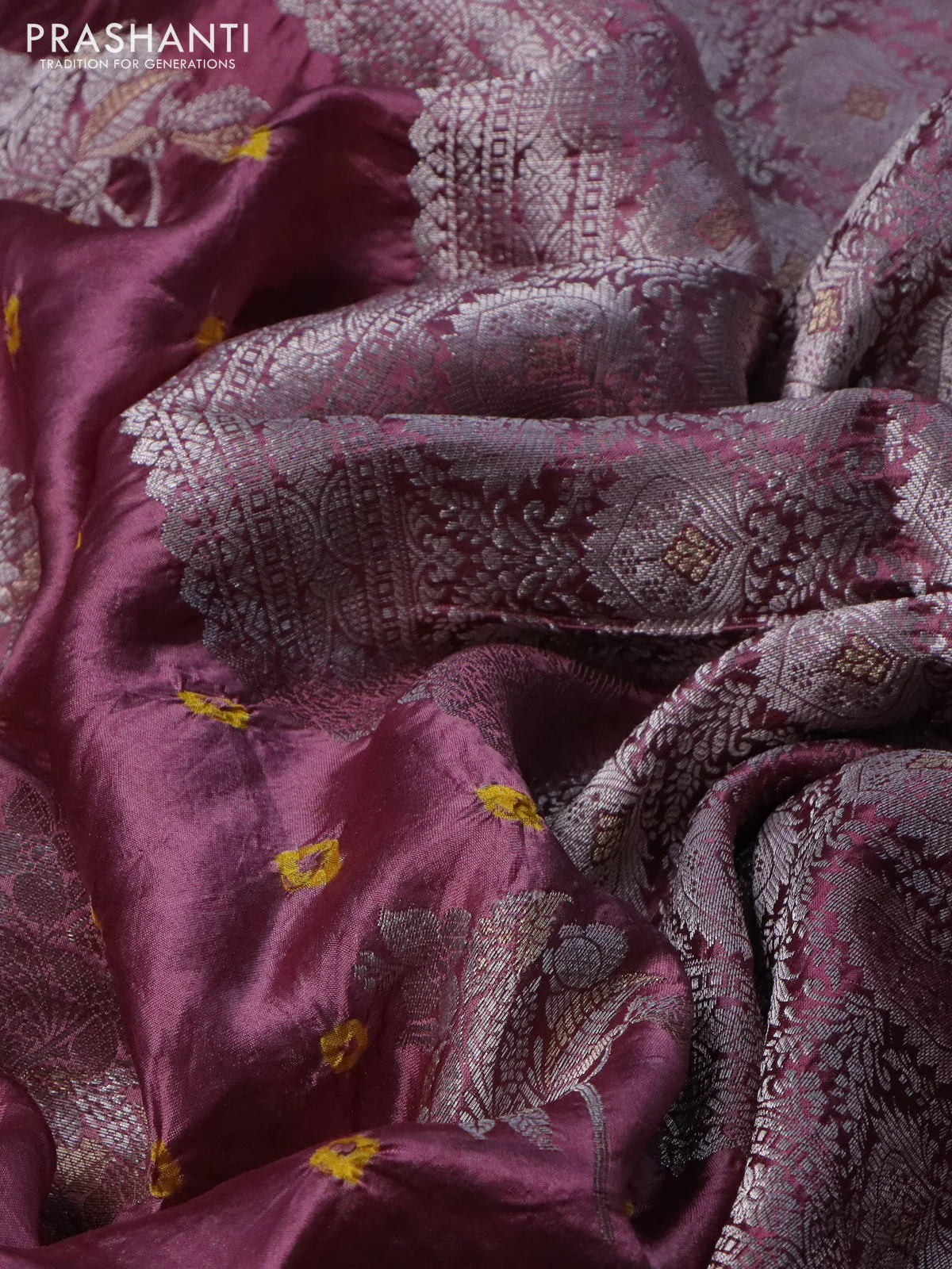 Chiniya silk saree mauve pink with allover silver zari buttas & bandhini prints and silver zari woven border - Image 3