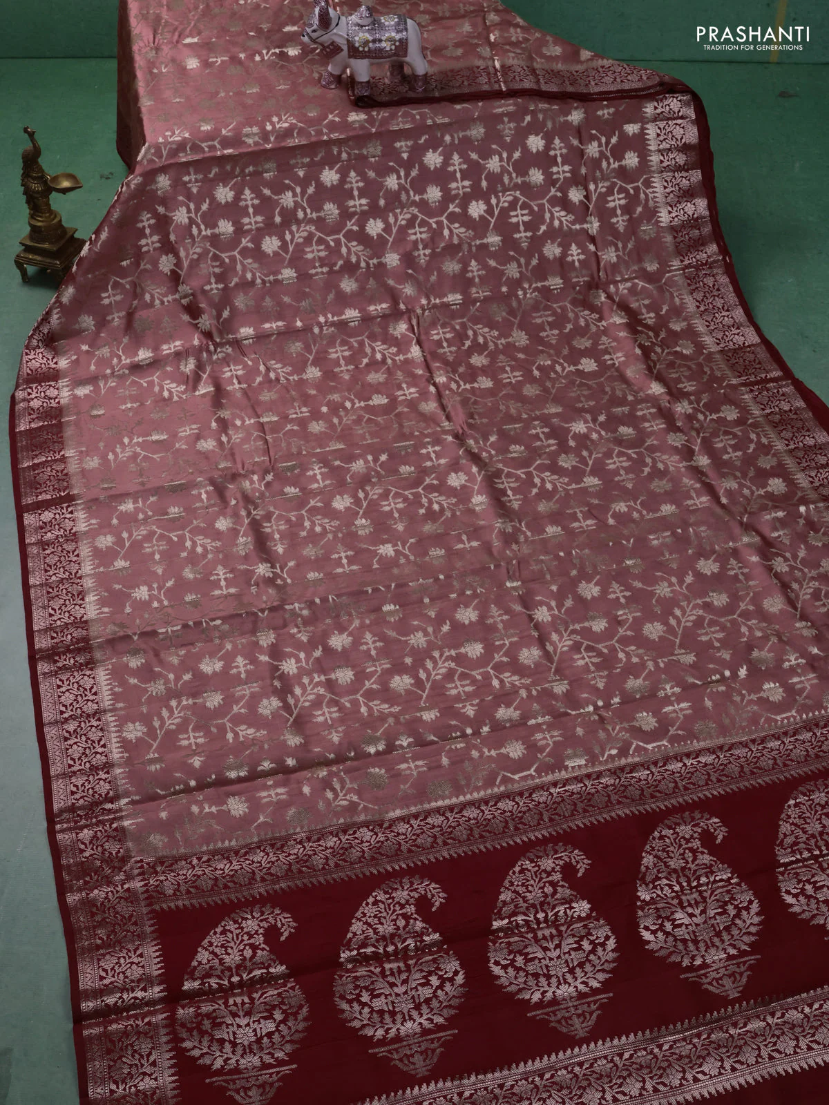 Chiniya silk saree pastel peach and maroon with allover zari weaves and zari woven border - Image 2