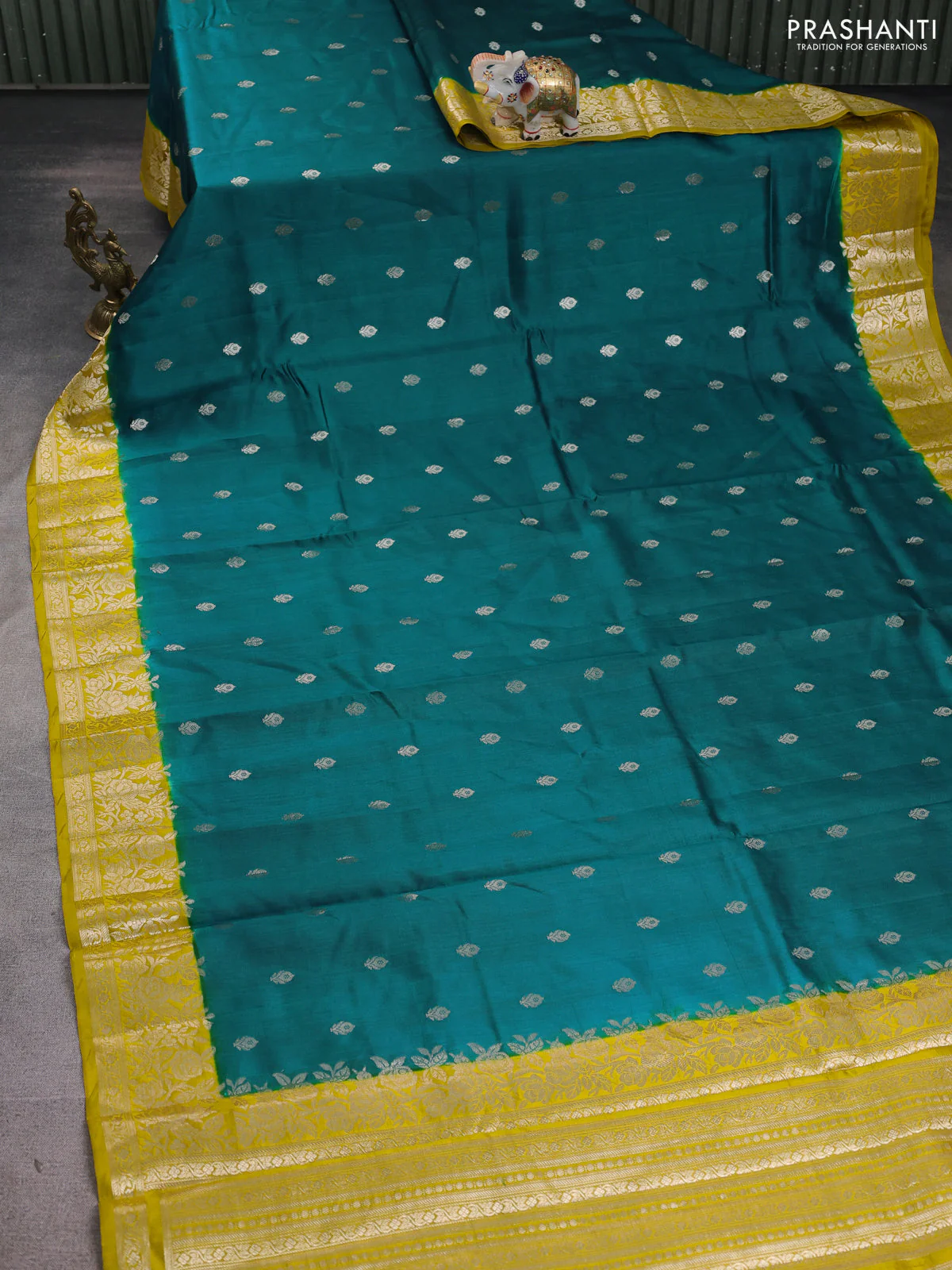 Chiniya silk saree peacock green and mustard yellow with zari woven buttas and zari woven border - Image 2