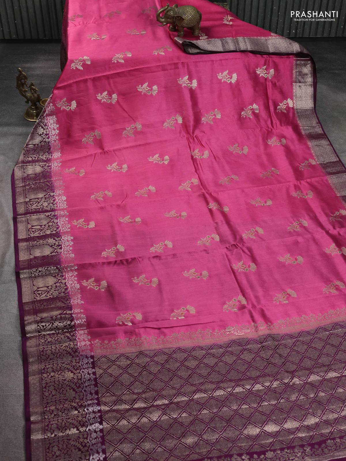 Chiniya silk saree pink and wine shade with floral zari woven buttas and zari woven border - Image 2