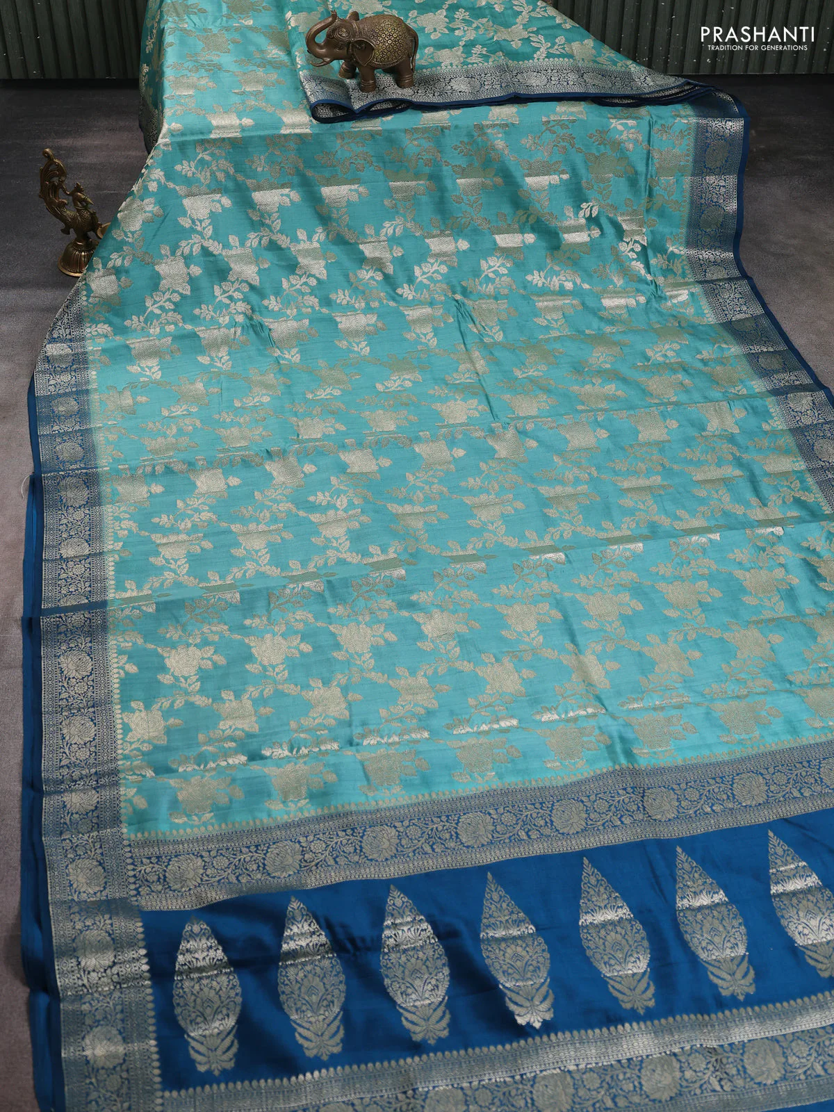 Chiniya silk saree teal blue shade and peacock green with allover floral zari weaves and zari woven border - Image 2