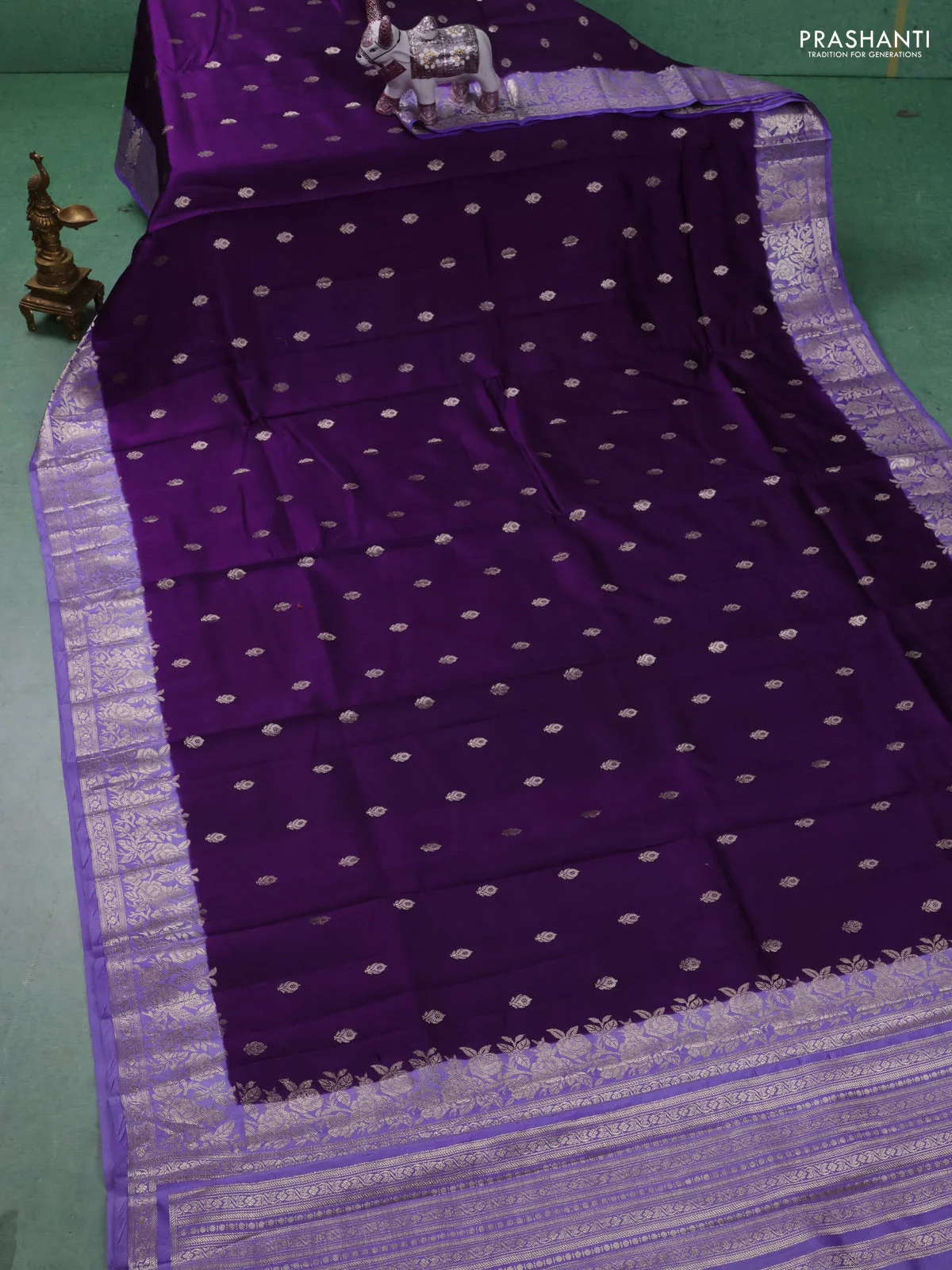 Chiniya silk saree violet and lavender with zari woven buttas and zari woven border - Image 2