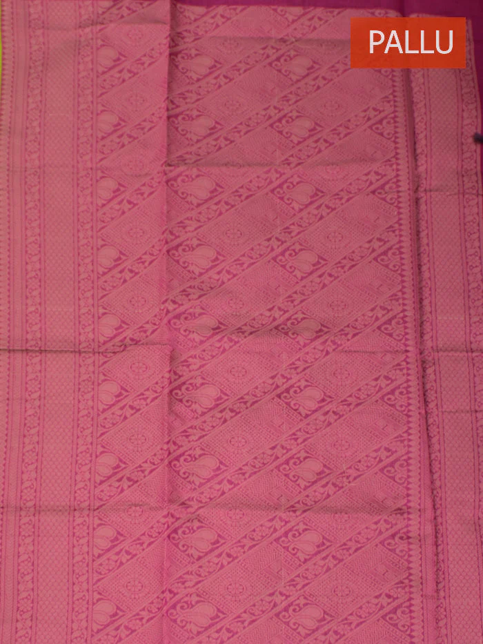 Coimbatore Cotton Green Color Light Weight Cotton Saree - Image 3