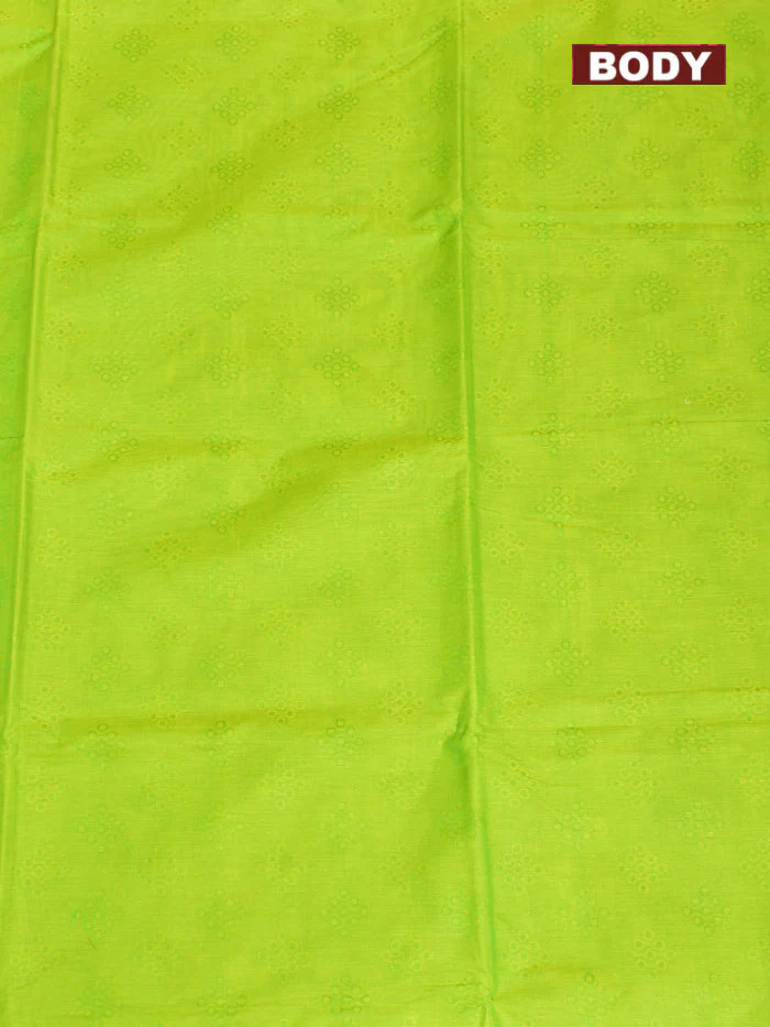Coimbatore Cotton Green Fancy Emboss Saree with Thread Woven Border - Image 3