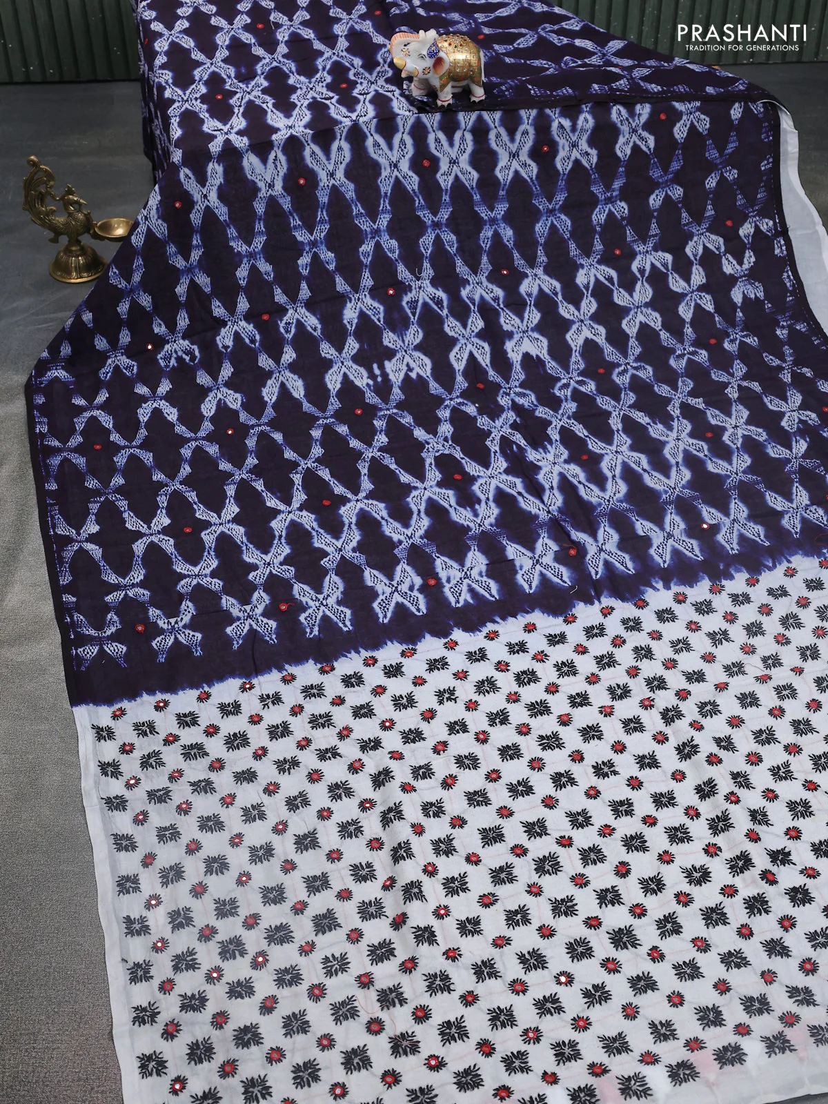 Cotton saree black and off white with allover shibori prints & mirror work and kantha stitch work pallu - Image 2