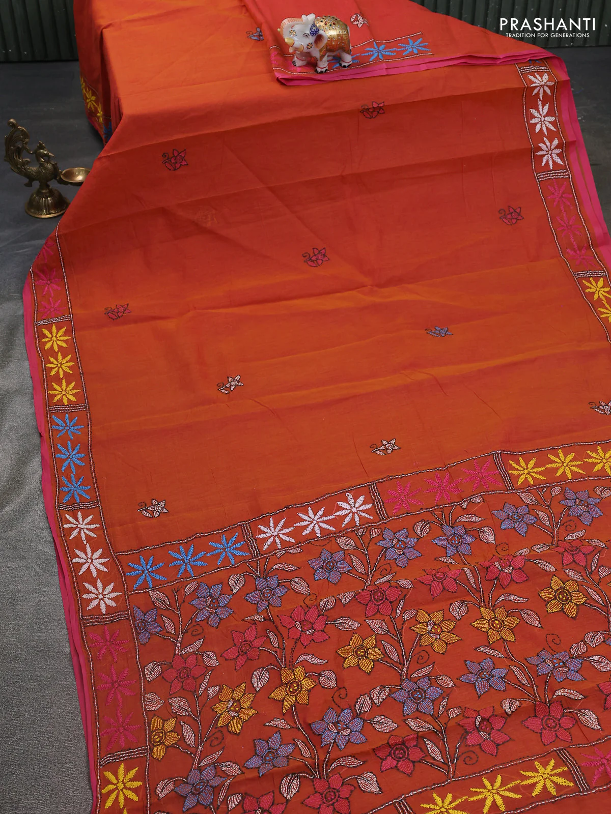 Cotton saree dark mustard and pink with kantha stitch work and kantha stitch work pallu - Image 2