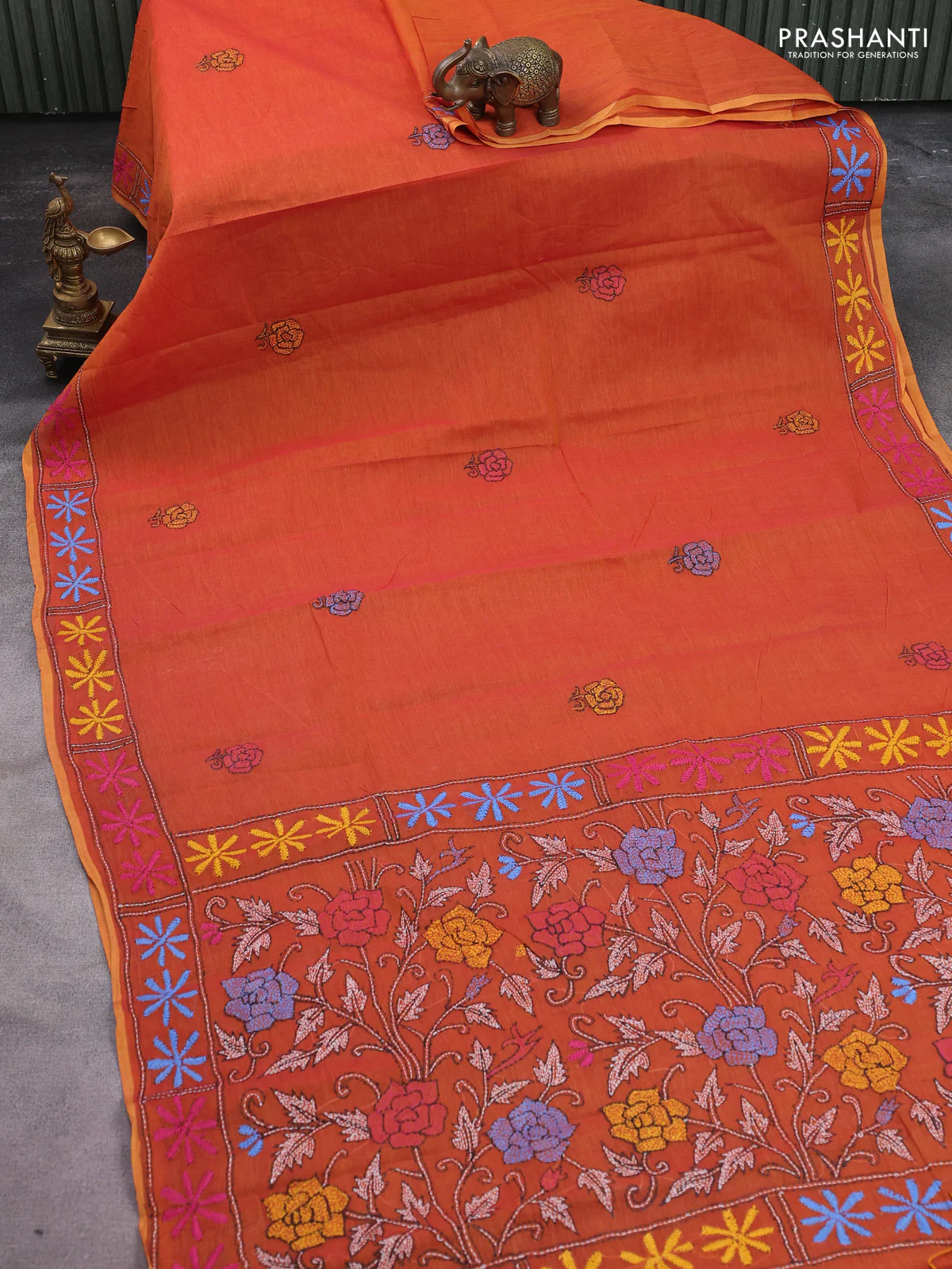 Cotton saree dark mustard with kantha stitch work and kantha stitch work pallu - Image 2