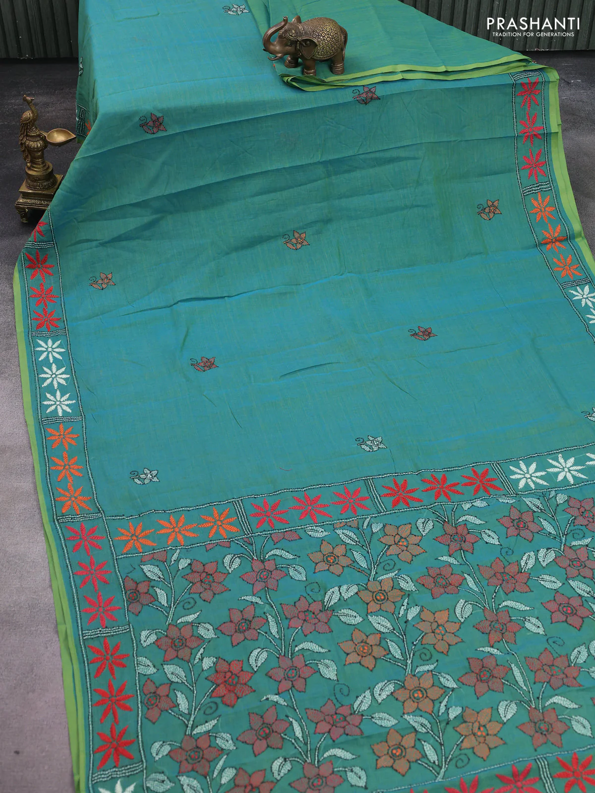 Cotton saree dual shade of blue with kantha stitch work and kantha stitch work pallu - Image 2