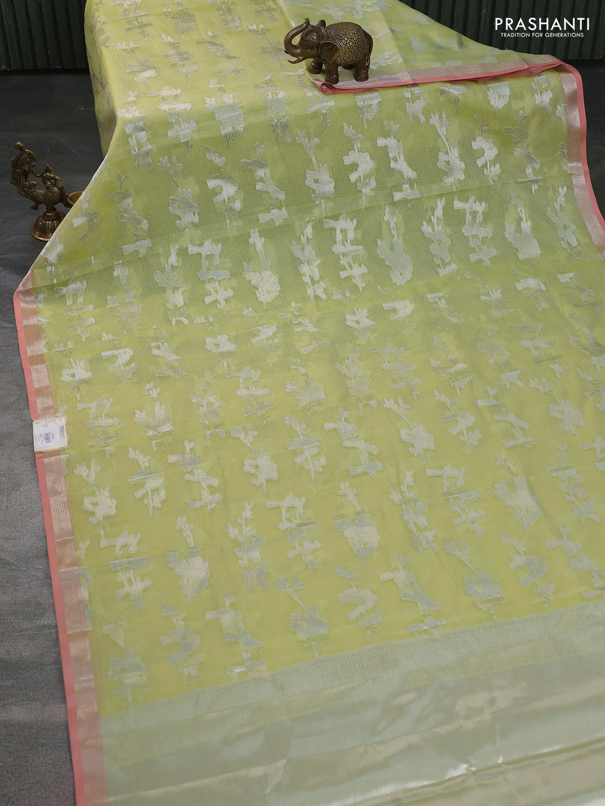 Cotton zari kota saree pista green and peach pink with allover silver zari woven buttas and zari woven border - Image 2