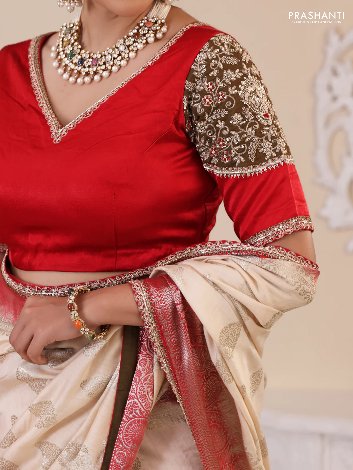 Cream-Red Chiniya silk Saree With silver Zari Buttas & Embroidery Readymade Blouse - Image 6
