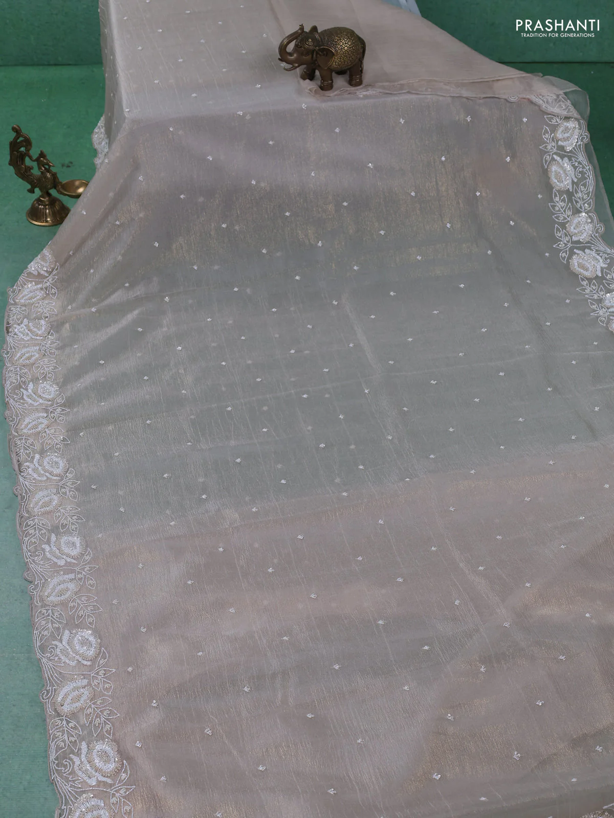 Crush tissue saree beige with sequin & cut beaded work border - Image 2