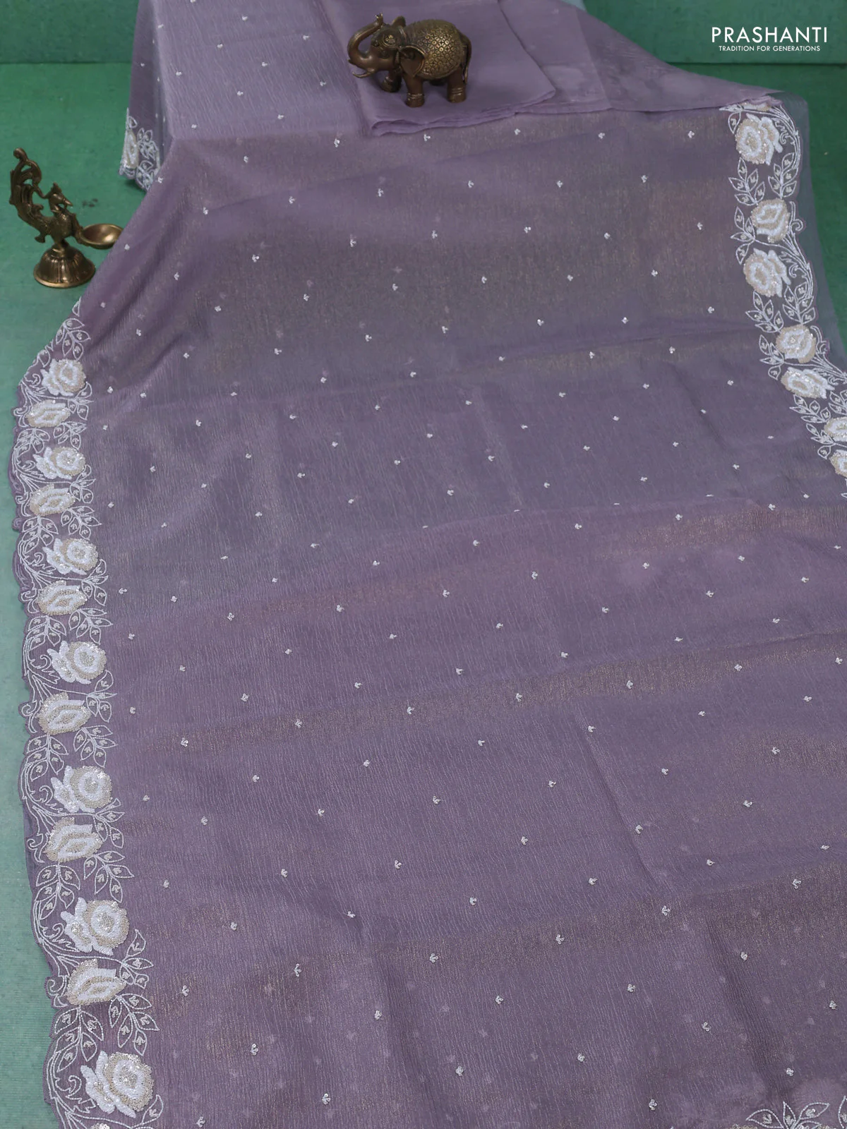 Crush tissue saree grey with sequin & cut beaded work border - Image 2