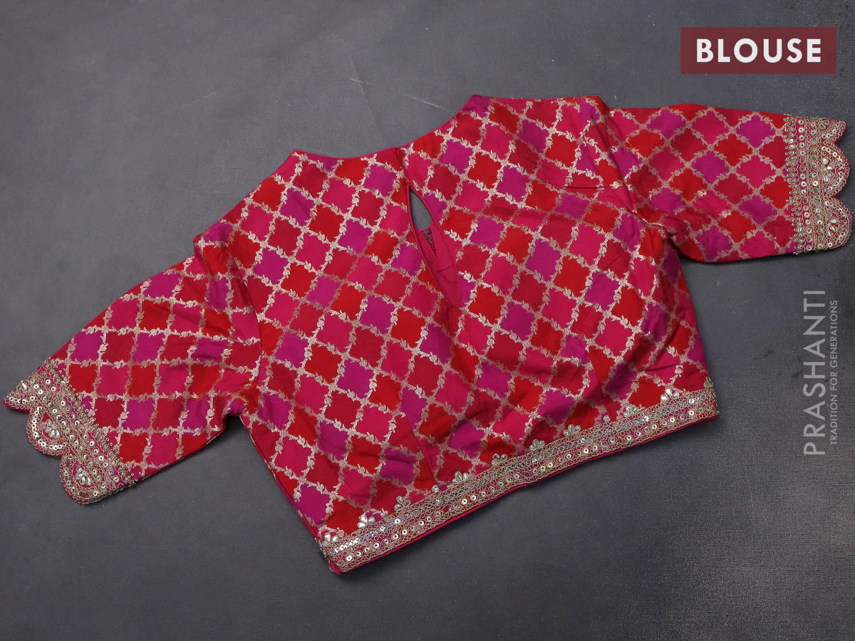 Crush tissue silk saree dual shade of golden bluish grey and pink with plain body & gotapatti lace work pallu - Image 5