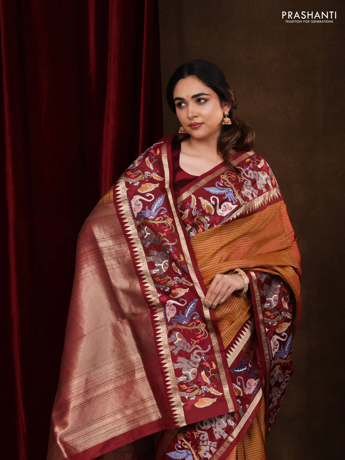 Dark mustard -Maroon Pure kanchipuram silk saree with Border Embroidery - Image 4