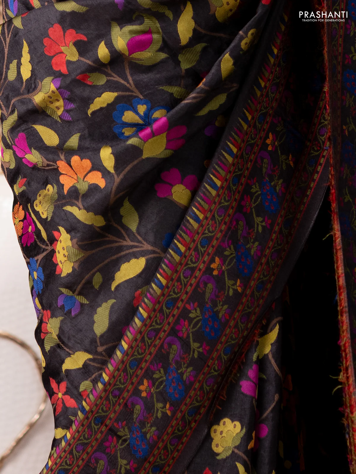 Dola silk saree black with allover jamdhani thread weaves and peacock design thread woven border - Image 3