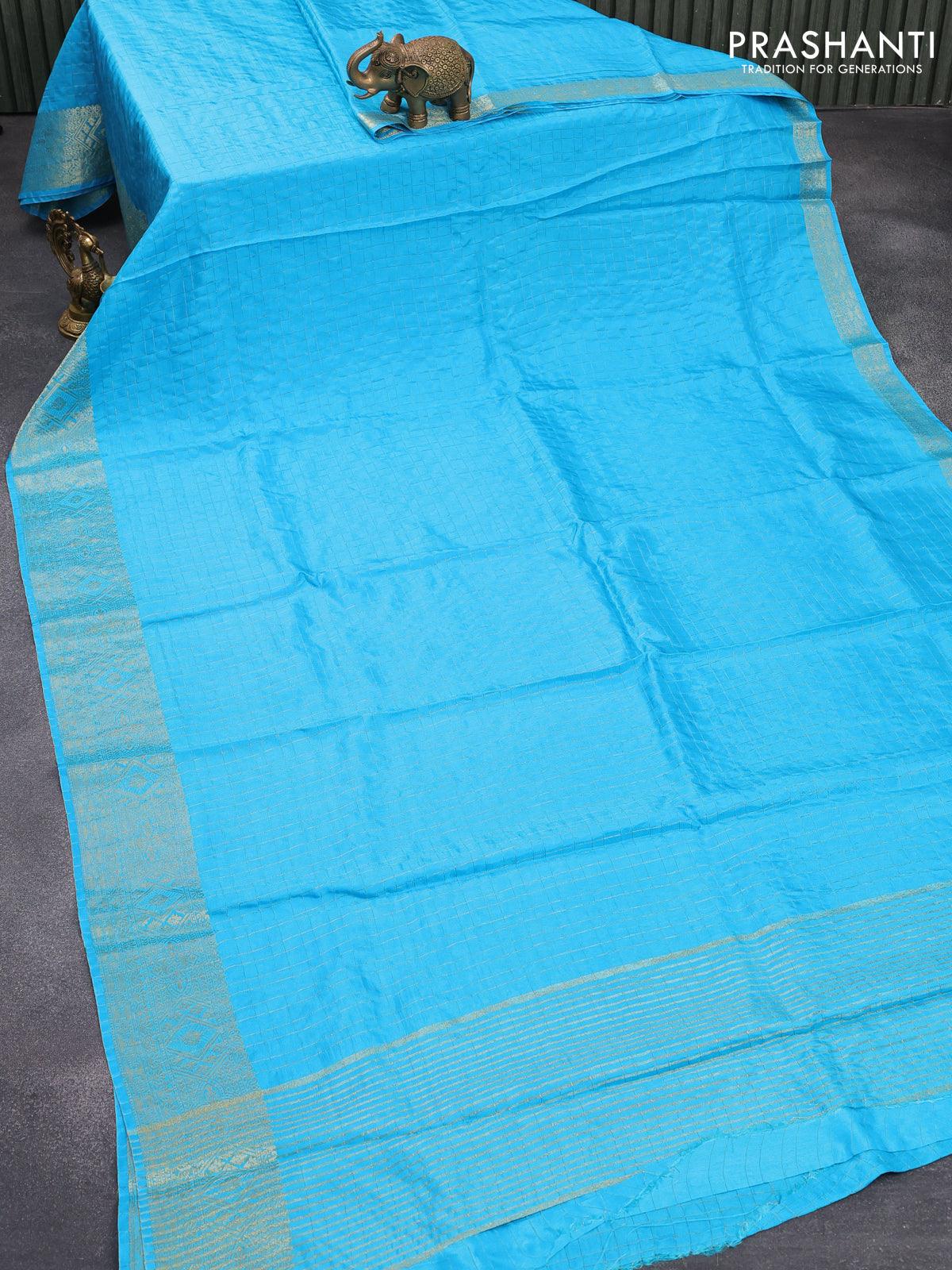 Dola silk saree light blue and green with zari checked pattern and zari woven border with embroidery work blouse - Image 2