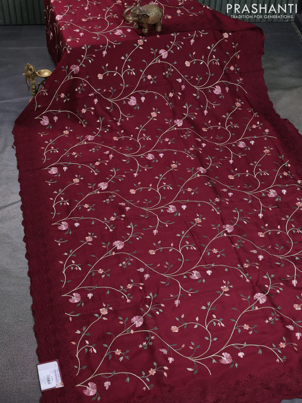 Dola silk saree maroon with allover floral embroidery work and chikankari work border - Image 2
