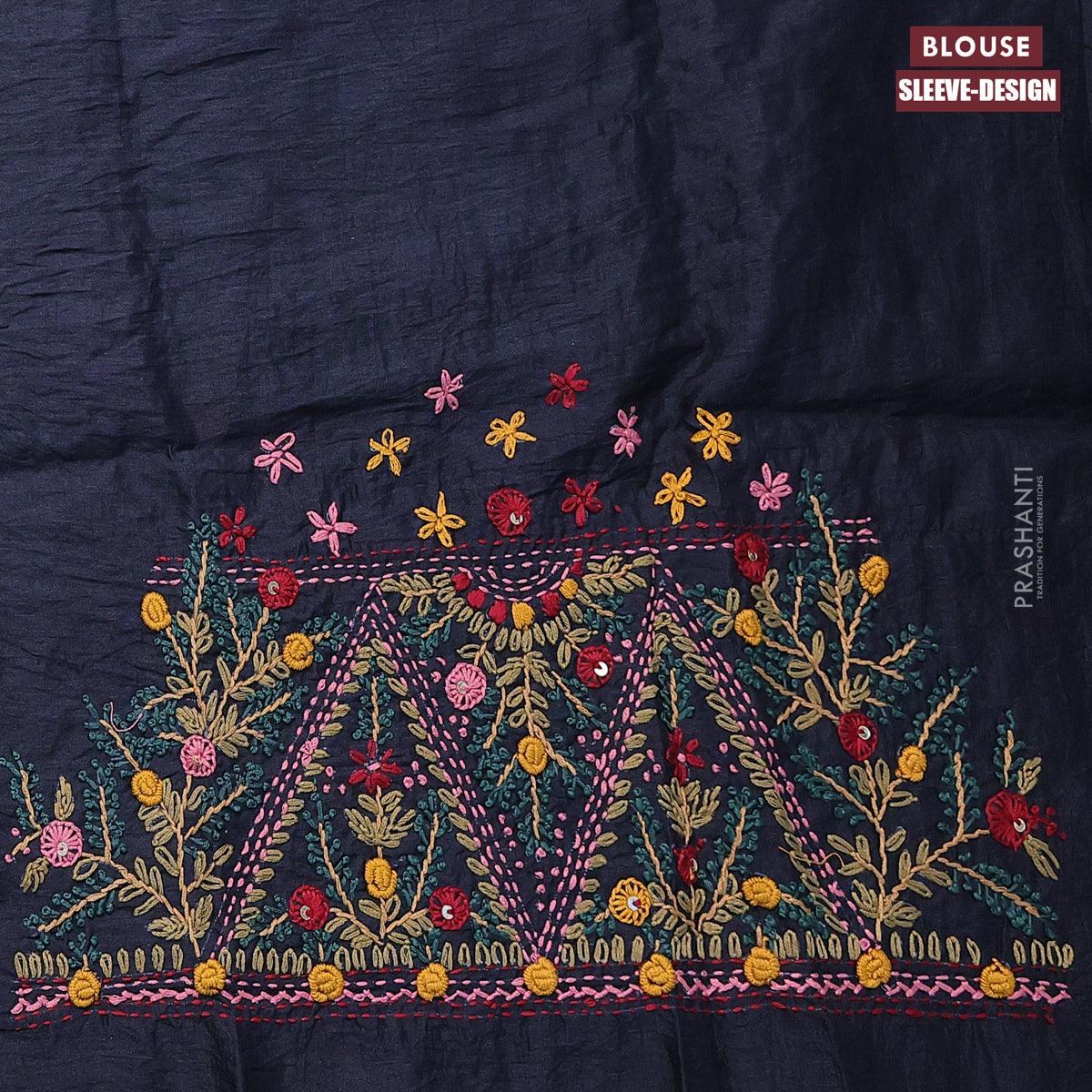 Dola silk saree pink shade and black with zari checked pattern and long zari woven border with embroidery work blouse - Image 5
