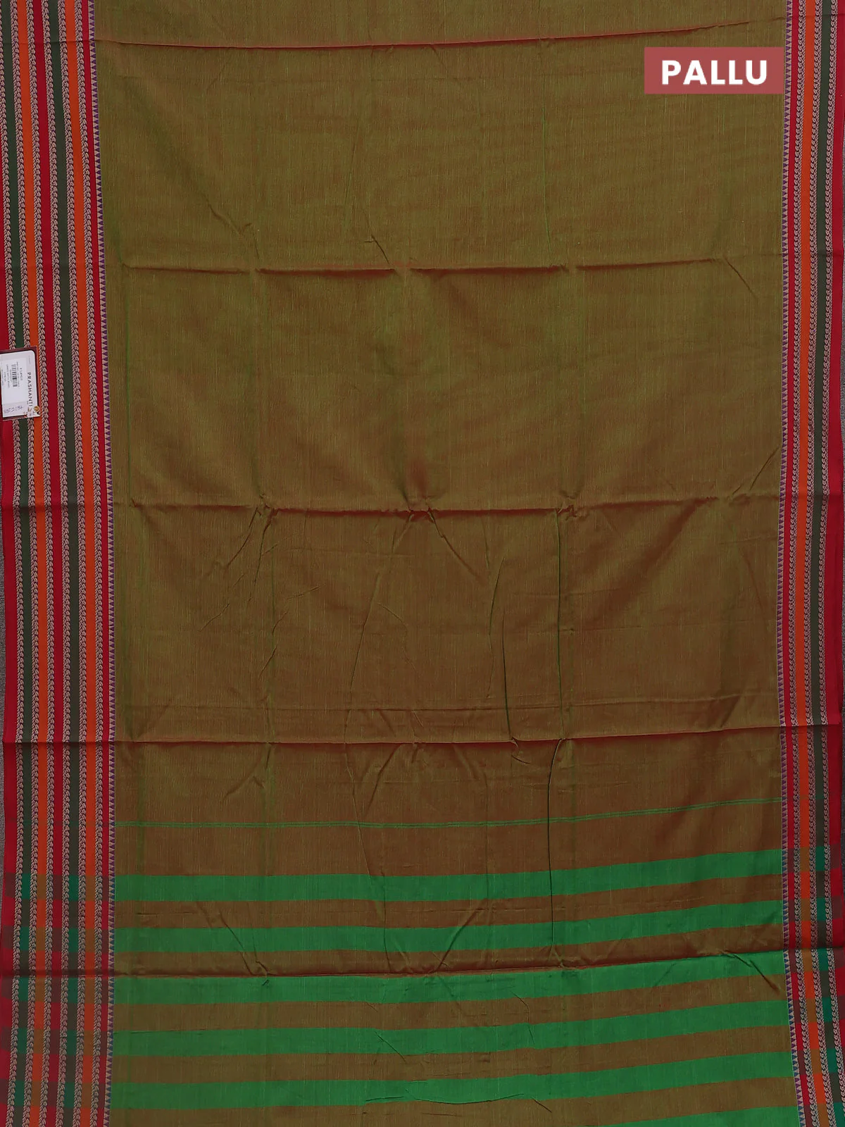 Dual shade of green narayanpet cotton saree with matching neck piece - Image 3
