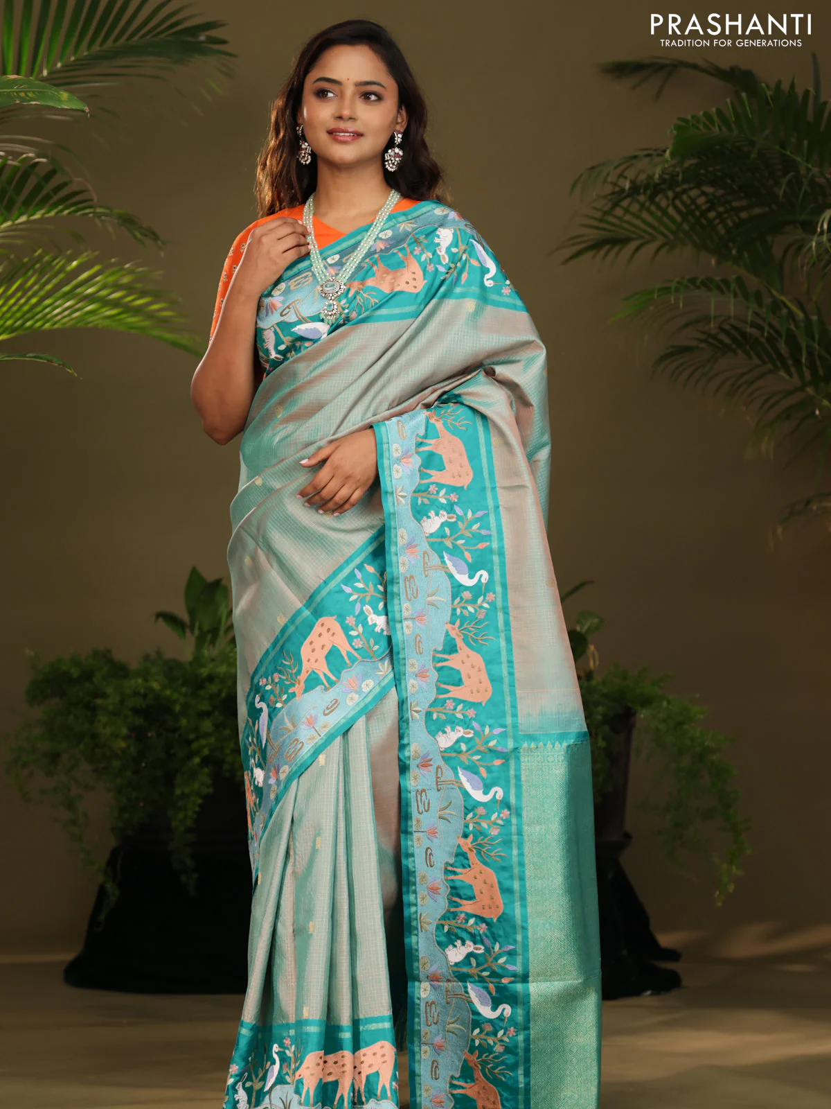 Dual shade of Teal Kanchipuram Silk saree with Border Embroidery - Image 2