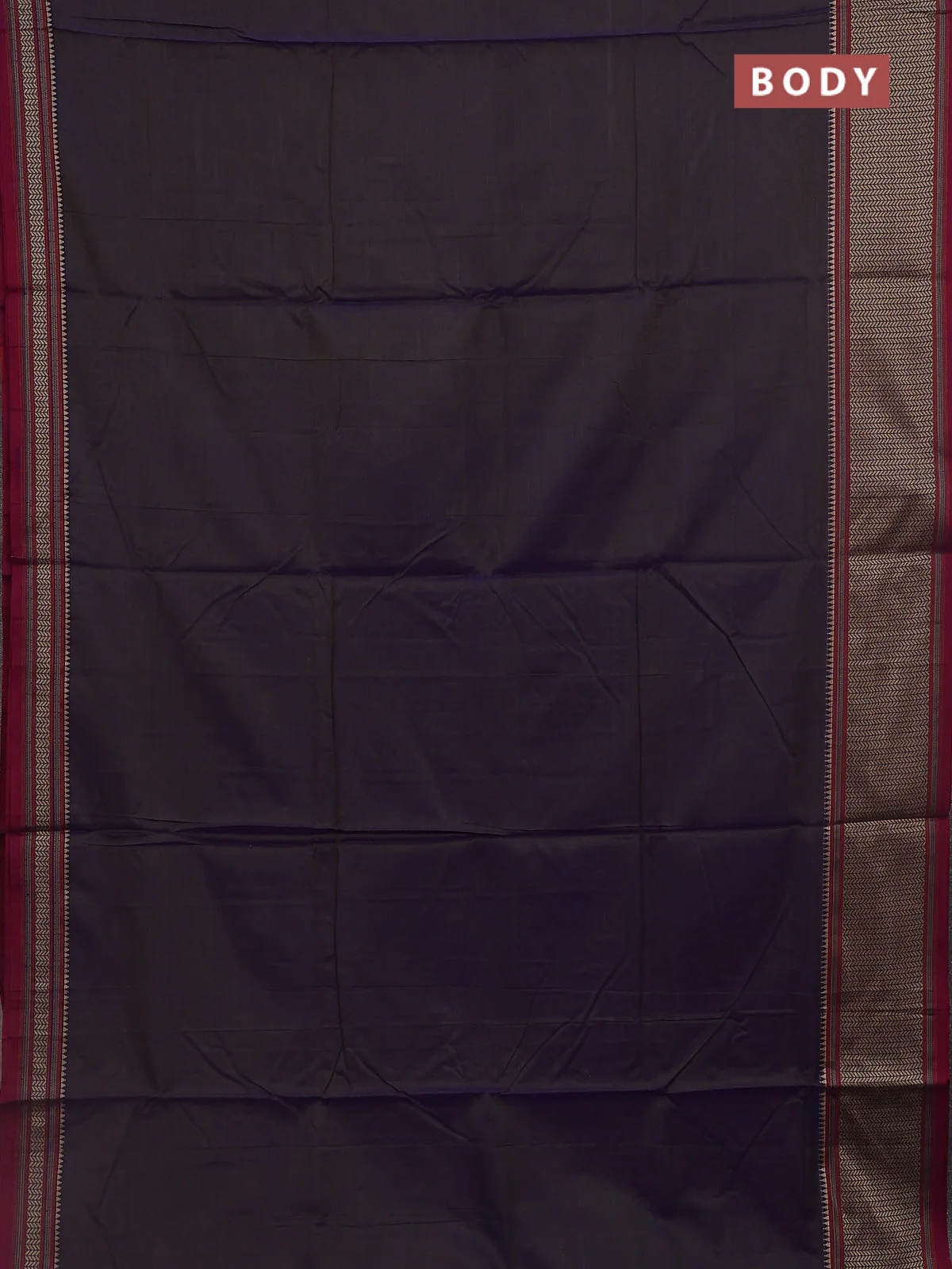 Dual shade of violet narayanpet cotton saree with matching neck piece - Image 2