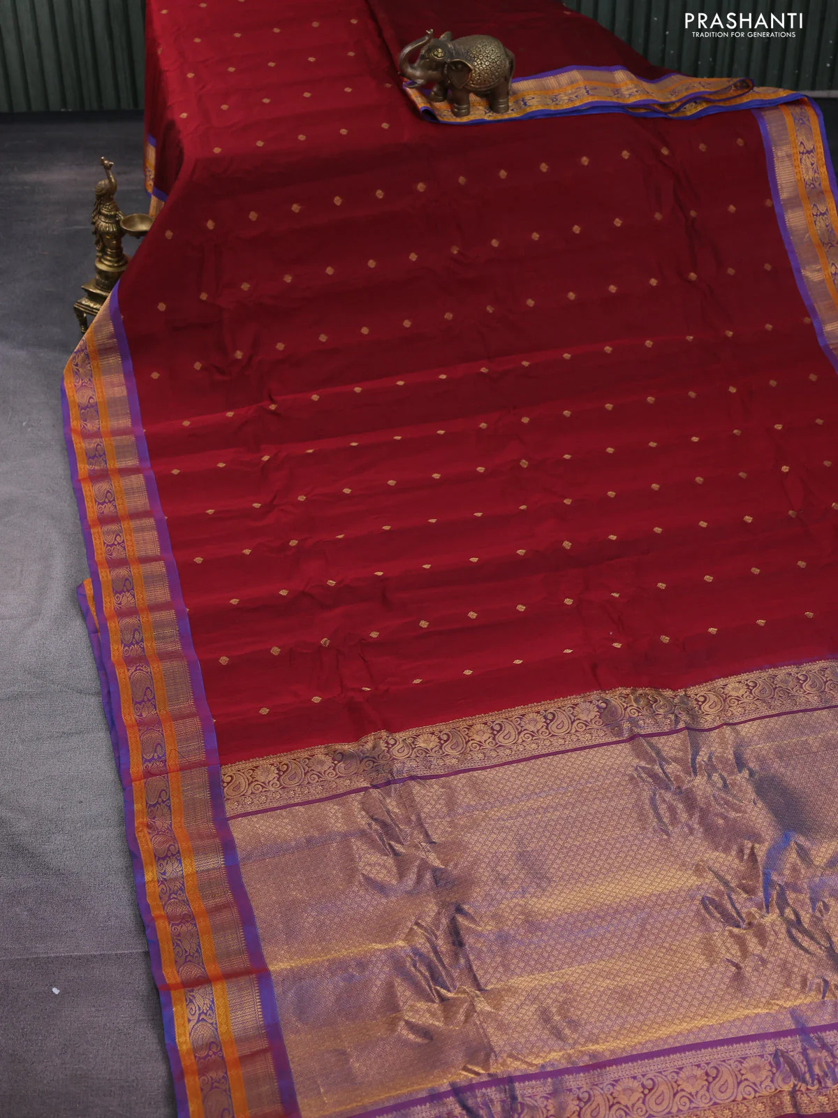 Gadwal silk cotton saree maroon and dual shade of blue with zari woven buttas and zari woven border - Image 2