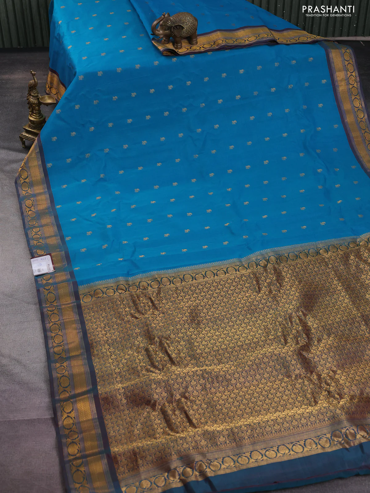 Gadwal silk cotton saree teal blue and dual shade of maroon with allover zari woven paisley buttas and zari woven border - Image 2