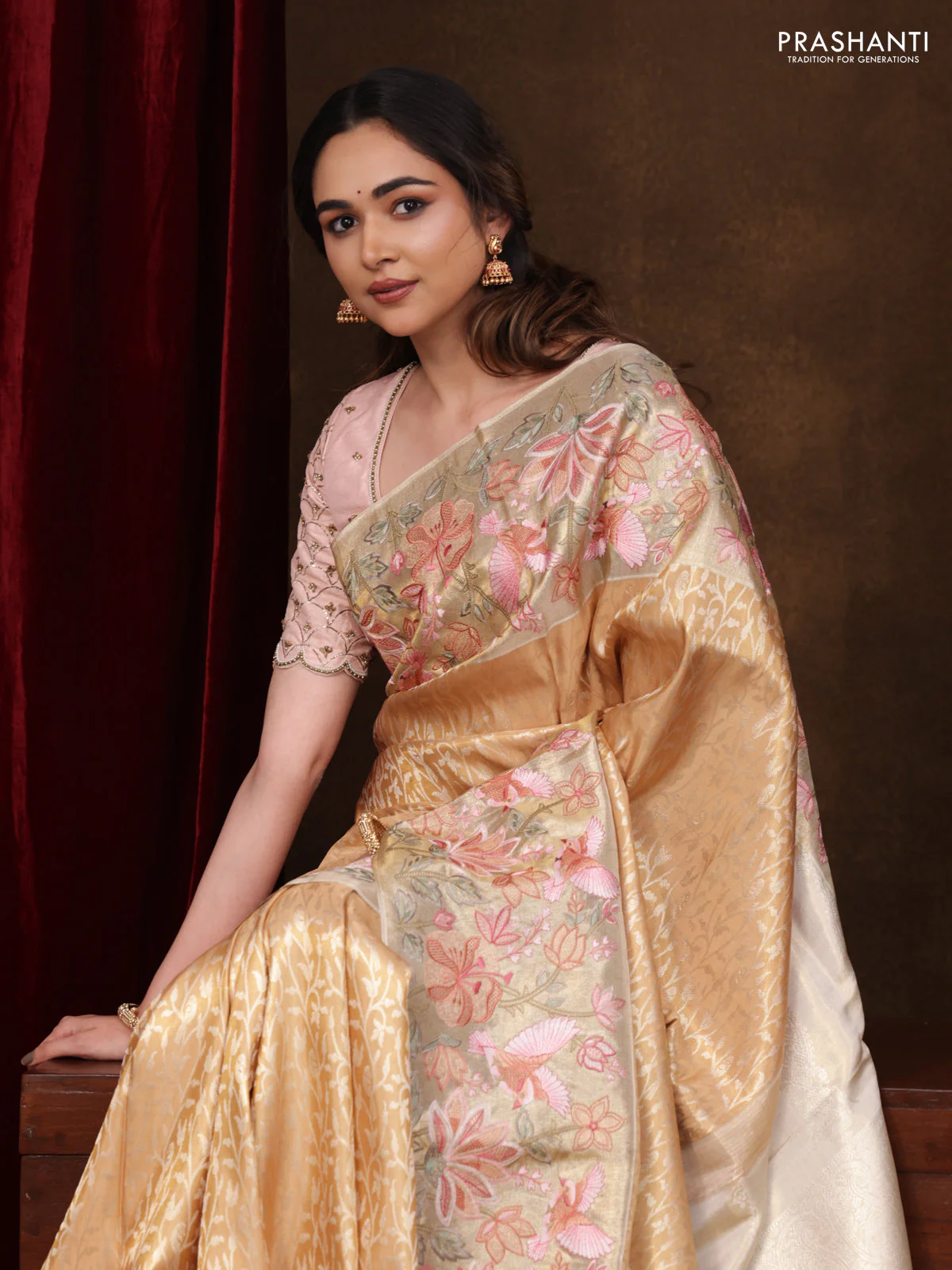 Gold Pure Kanchipuram Tissue Silk Saree With Brocade Zari Weaves & Border Embroidery - Image 3