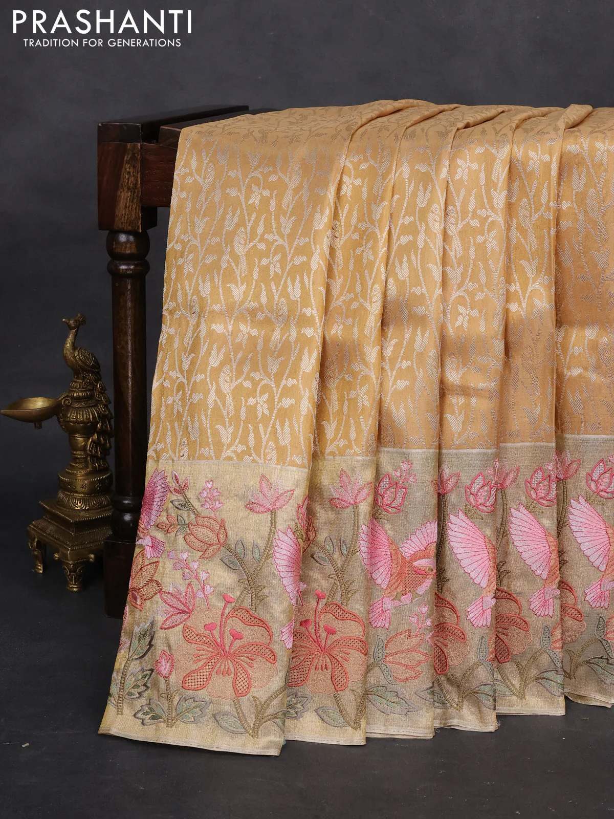 Gold Pure Kanchipuram Tissue Silk Saree With Brocade Zari Weaves & Border Embroidery - Image 4