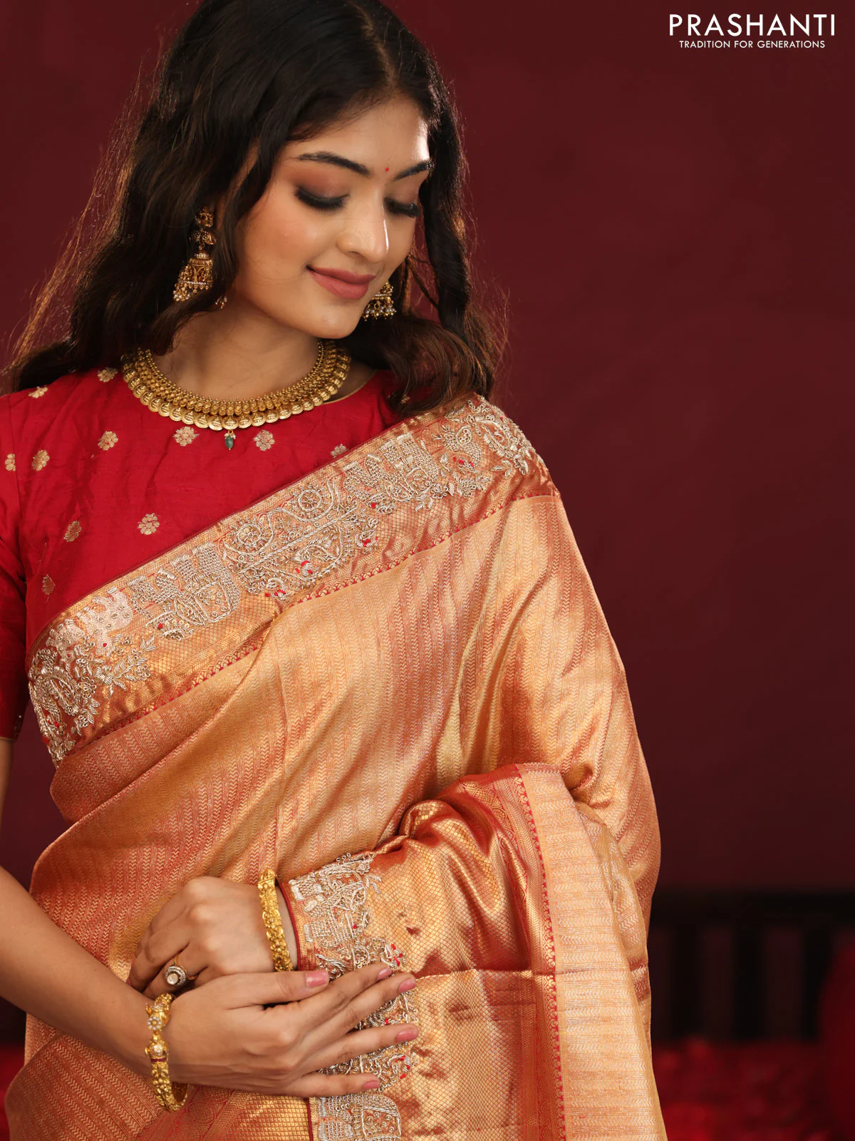 Gold & red Kanchipuram tissue Silk Saree with border Embroidery - Image 4