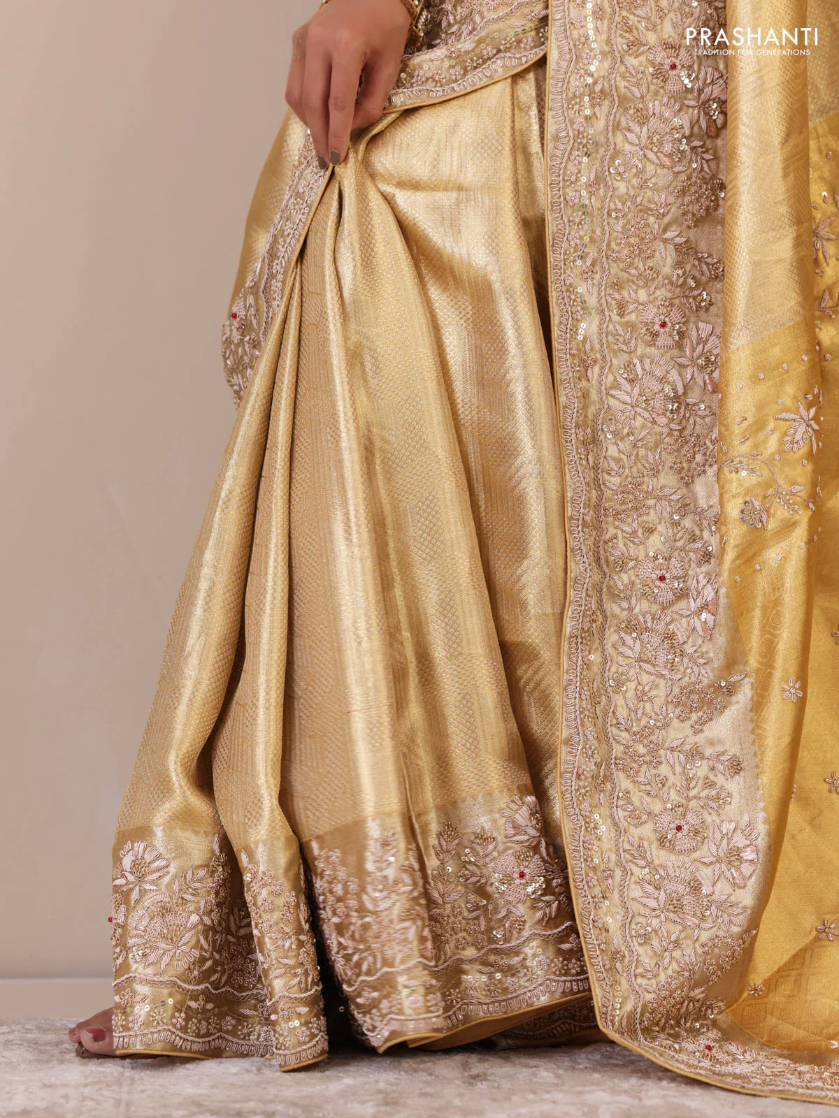 Golden Pure Tissue kanchipuram silk saree with embroidery border - Image 3