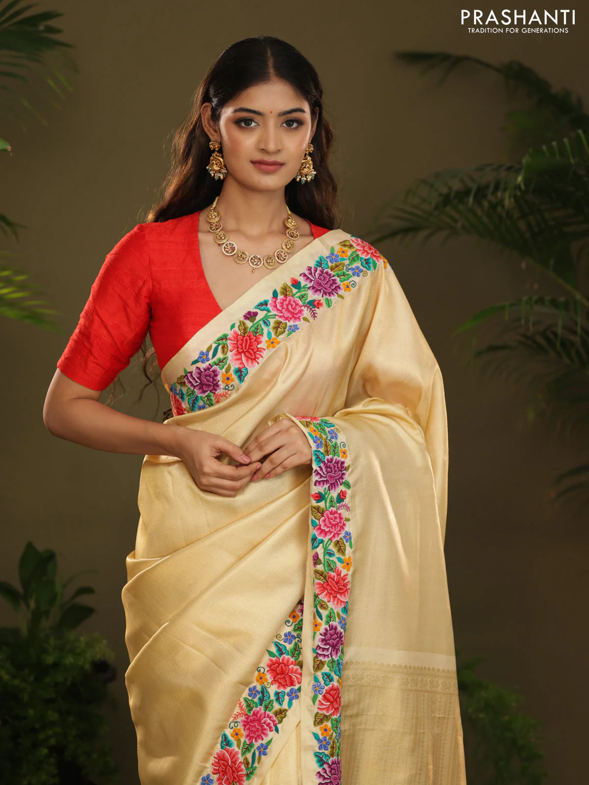 Golden tissue Kanchipuram Silk saree petit point embroidery border - Image 3