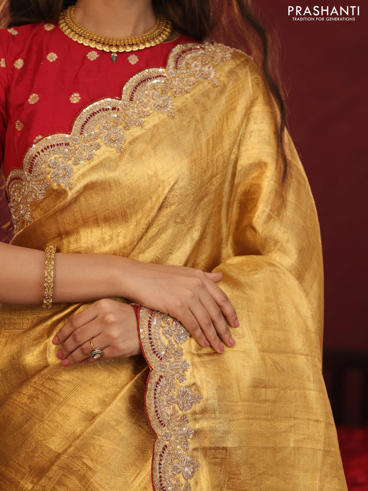 Golden tissue kanchipuram silk saree with allover brocade zari weaves & border embroidery - Image 5
