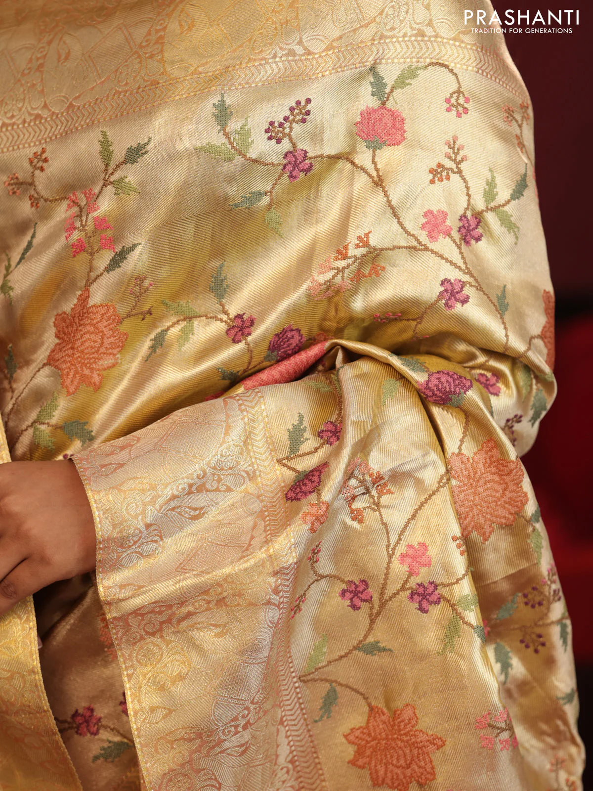Golden Tissue Kanchipuram Silk Saree with allover embroidery - Image 4