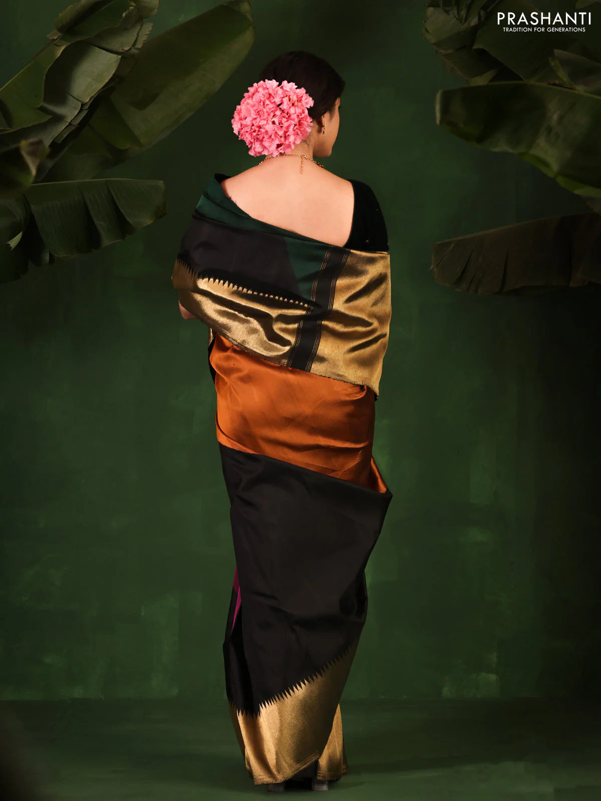 Green-Black Pure Kanchipuram Silk Saree With zari woven Temple Border - Image 2