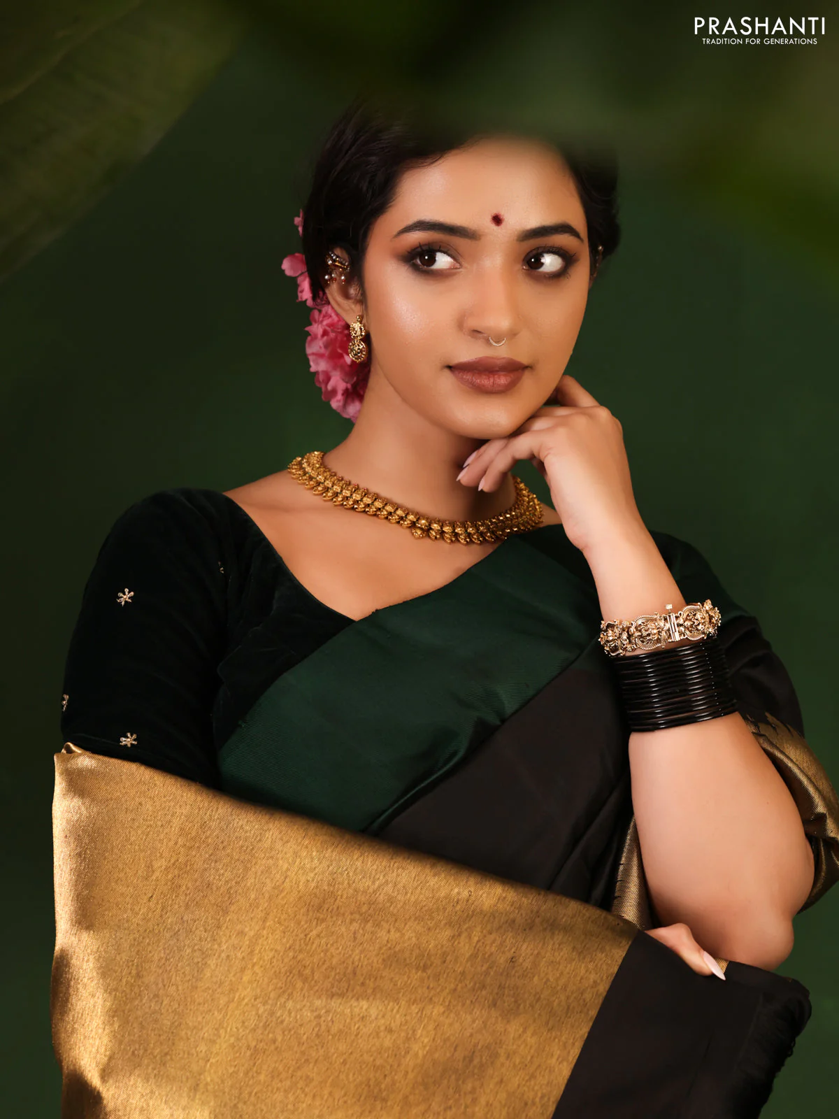 Green-Black Pure Kanchipuram Silk Saree With zari woven Temple Border - Image 3